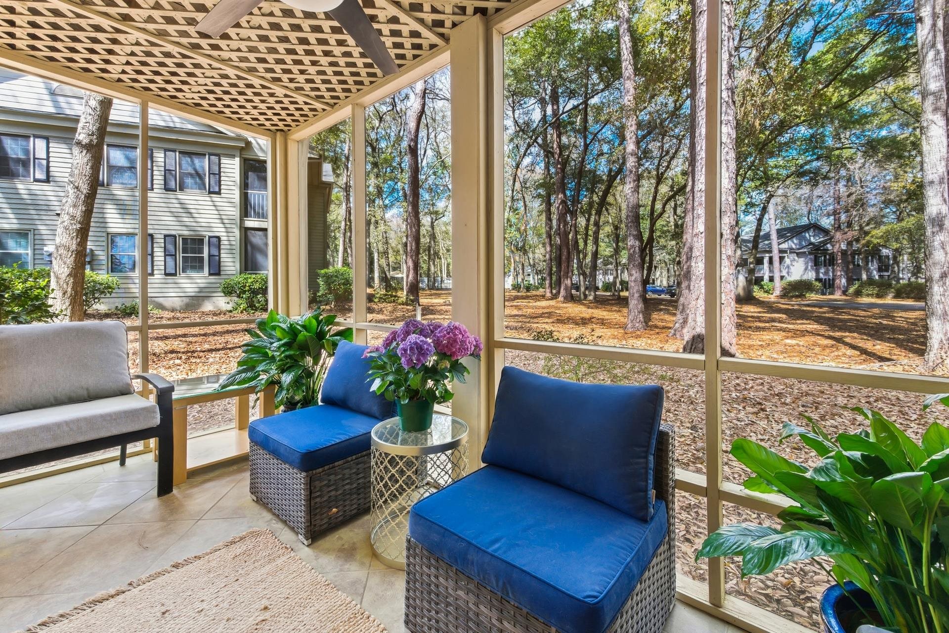 225 Tanglewood Dr. Unit: 1
