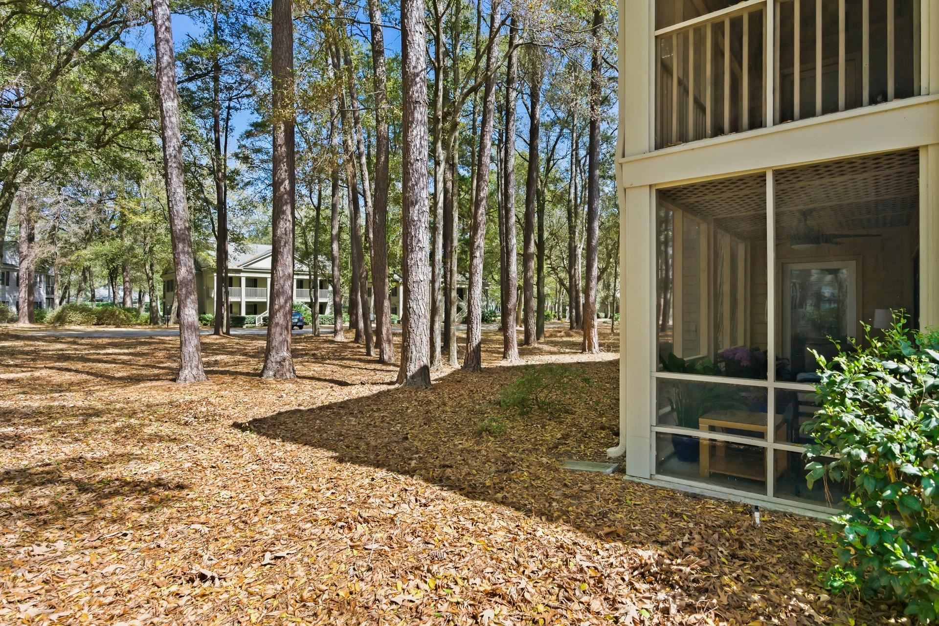 225 Tanglewood Dr. Unit: 1