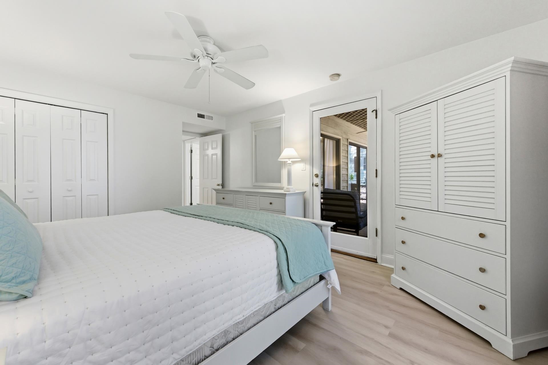 225 Tanglewood Dr. Unit: 1