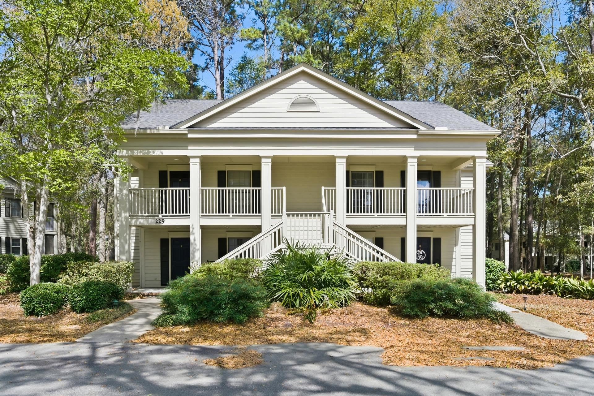 225 Tanglewood Dr. Unit: 1
