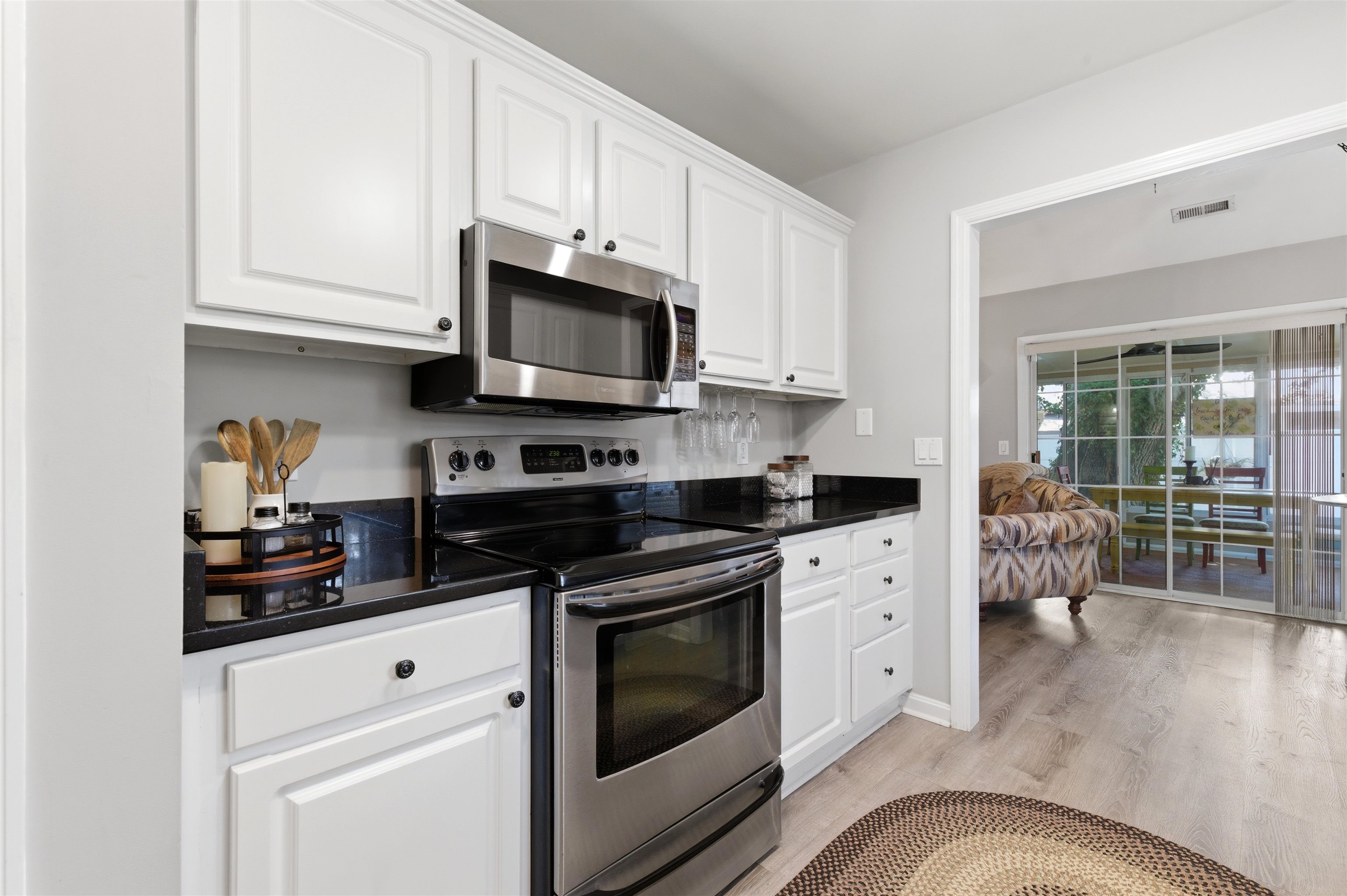 43 Daniel Morrall Ln.