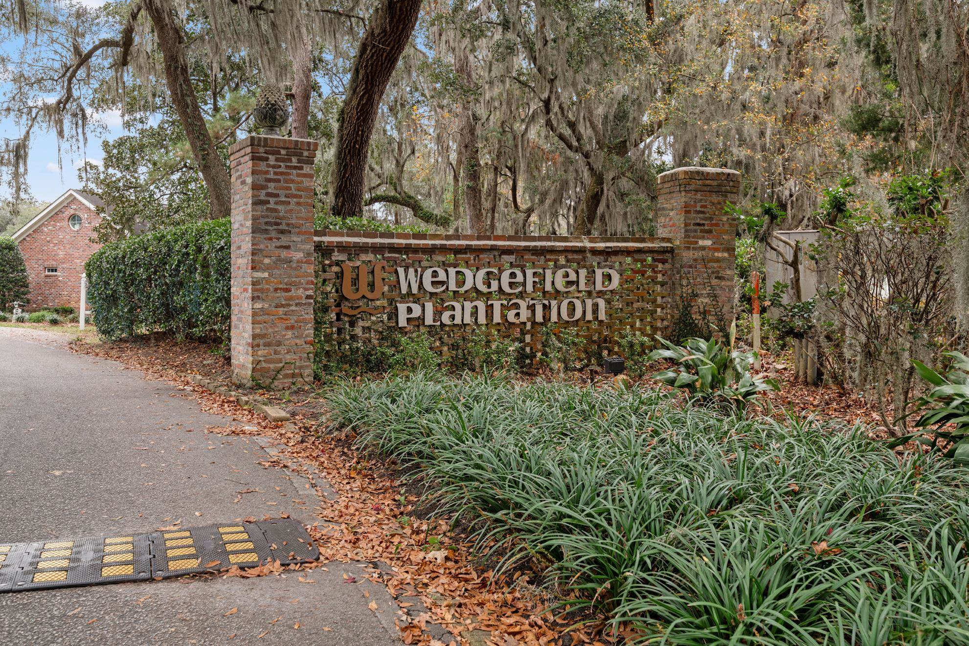 43 Daniel Morrall Ln.