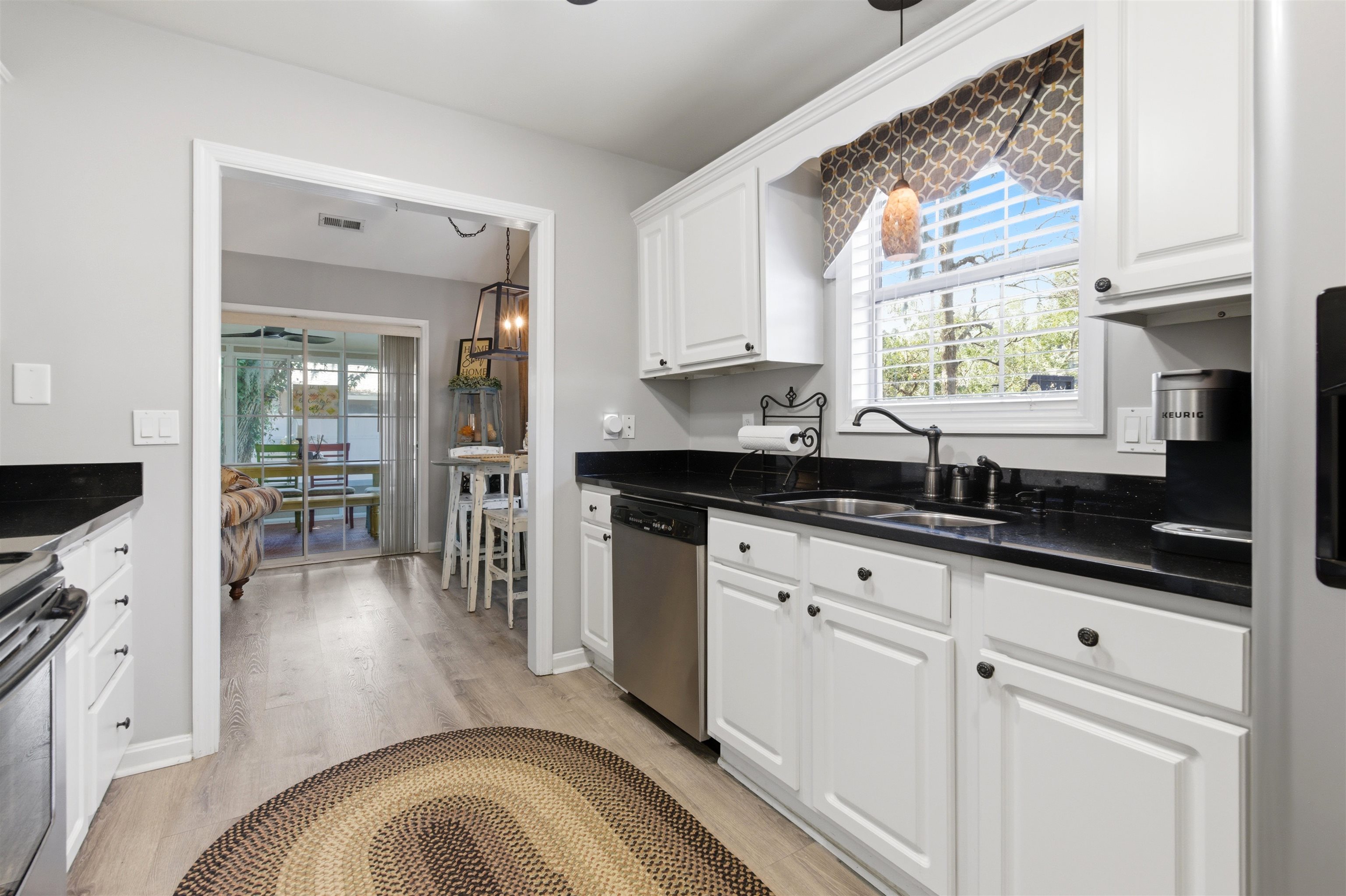 43 Daniel Morrall Ln.
