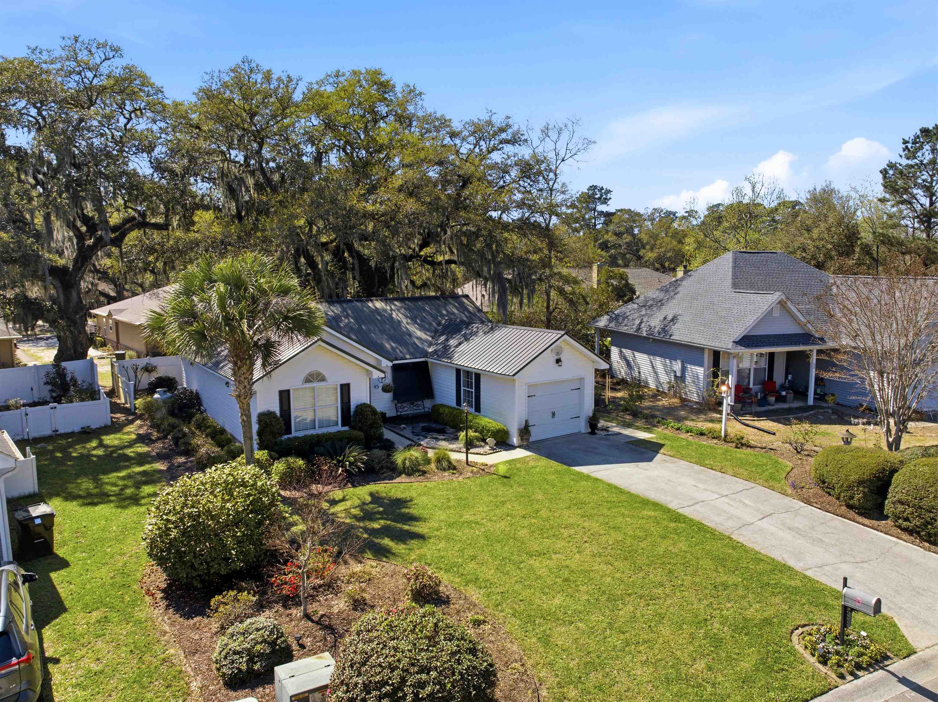 43 Daniel Morrall Ln.