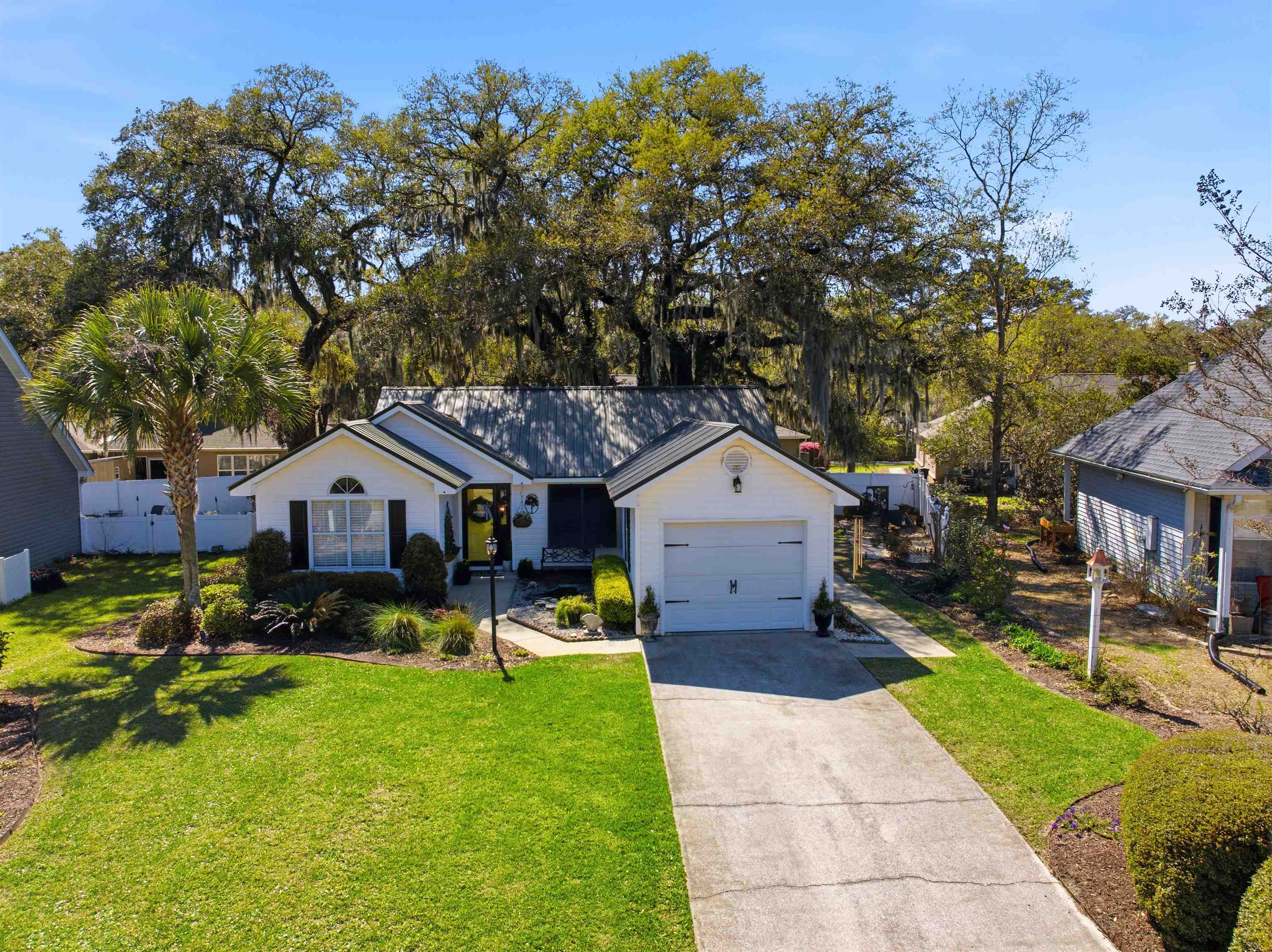 43 Daniel Morrall Ln.