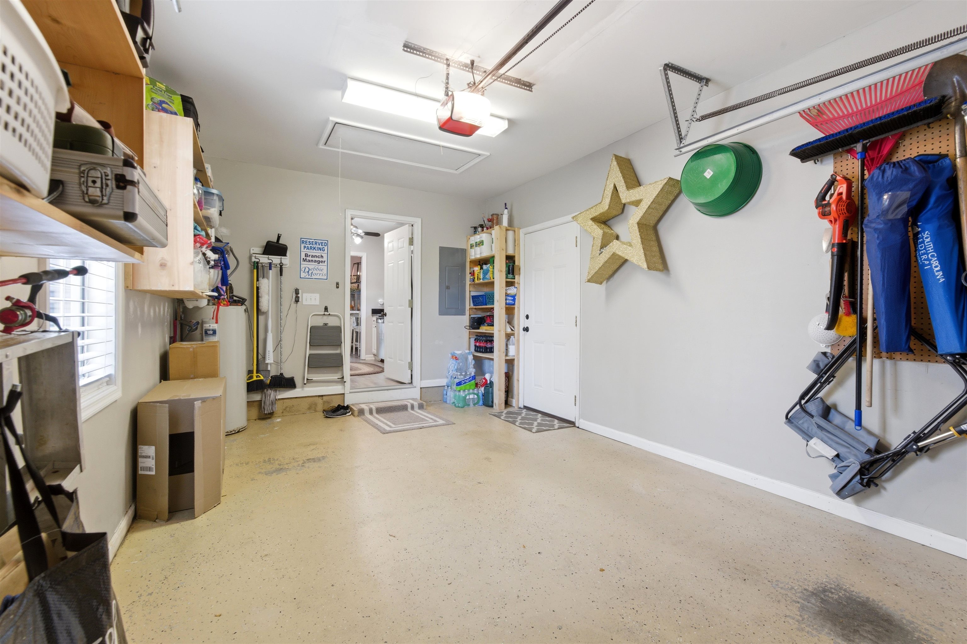 43 Daniel Morrall Ln.
