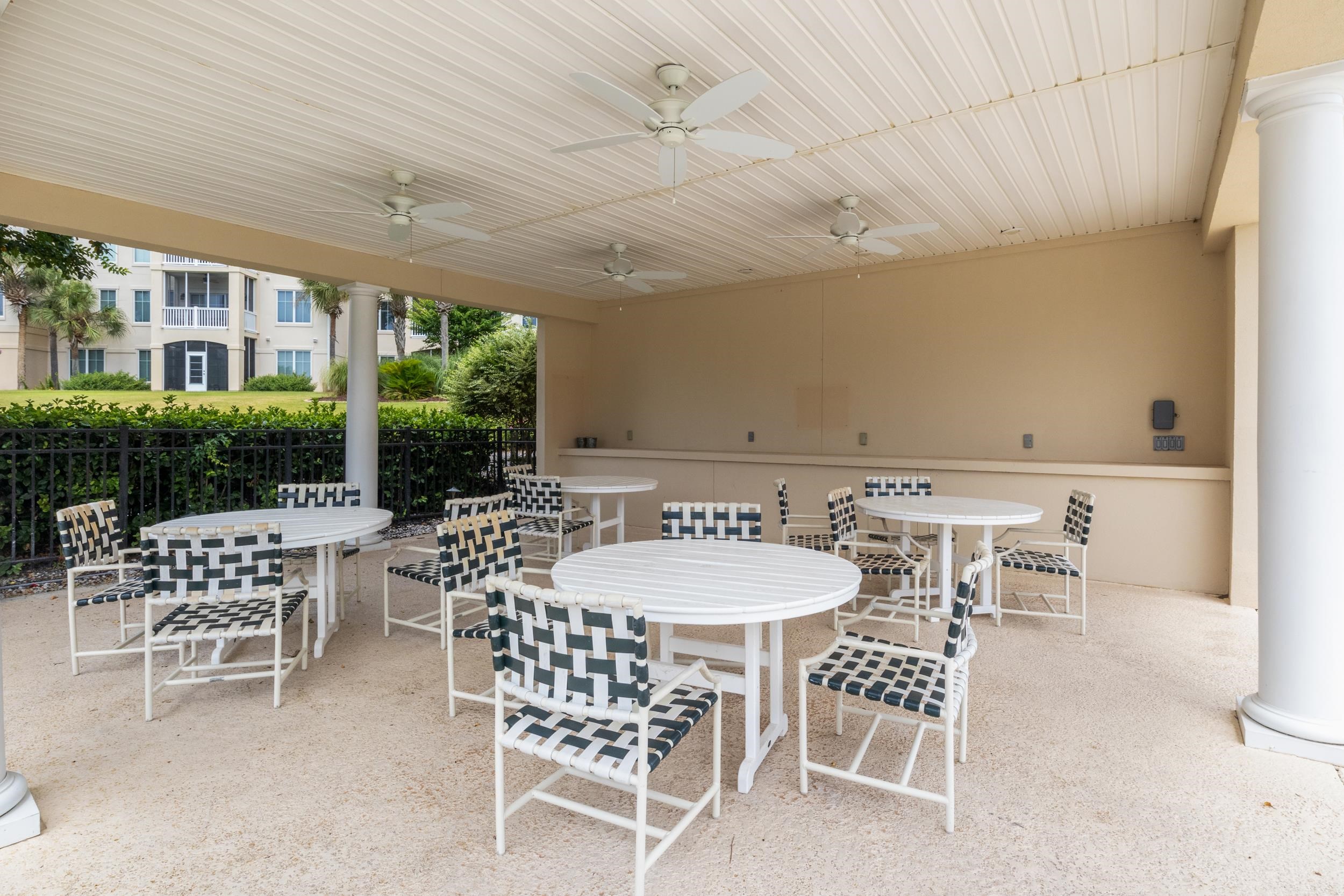 2180 Waterview Dr. Unit: 733