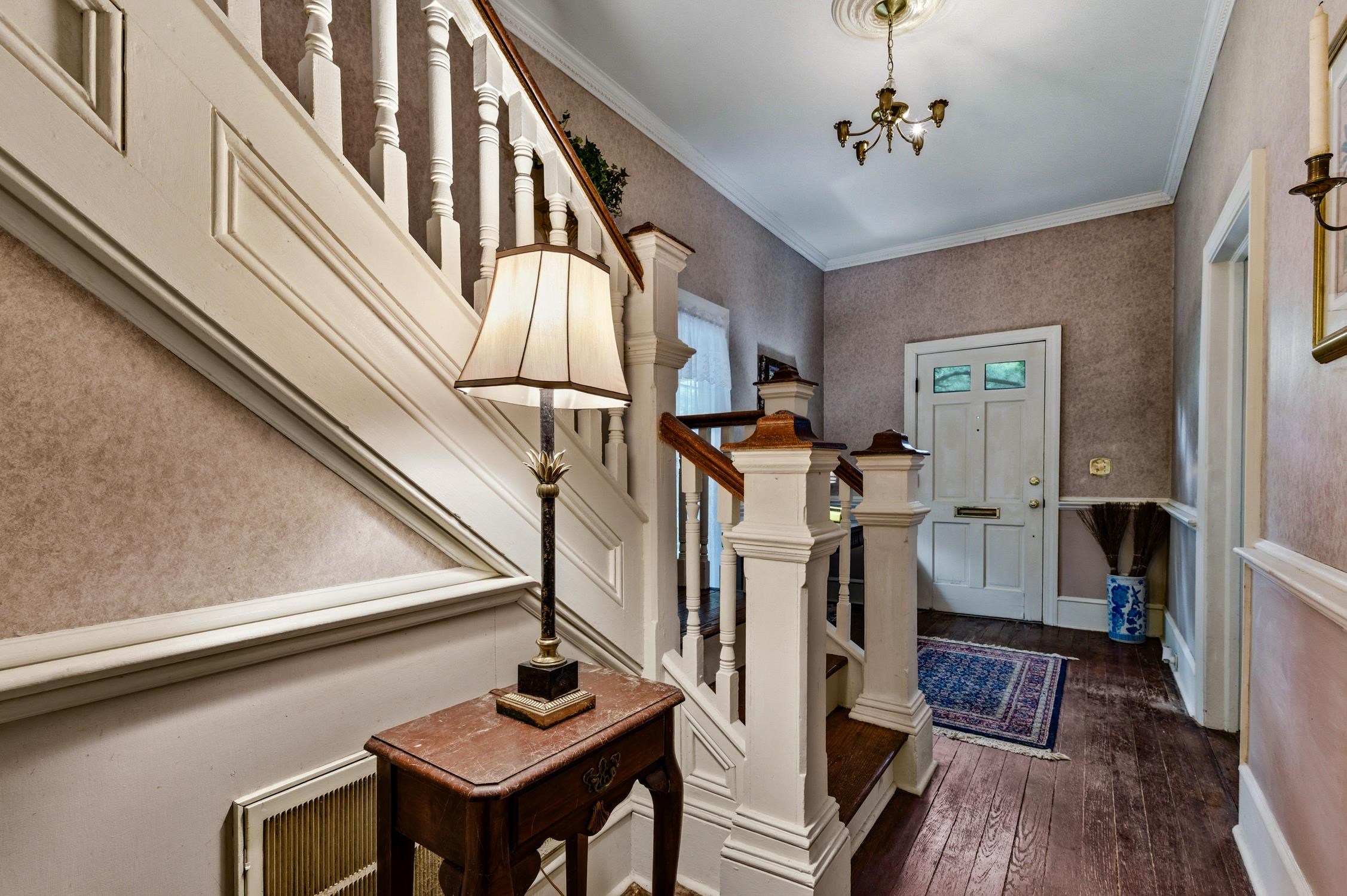 930 Highmarket St.
