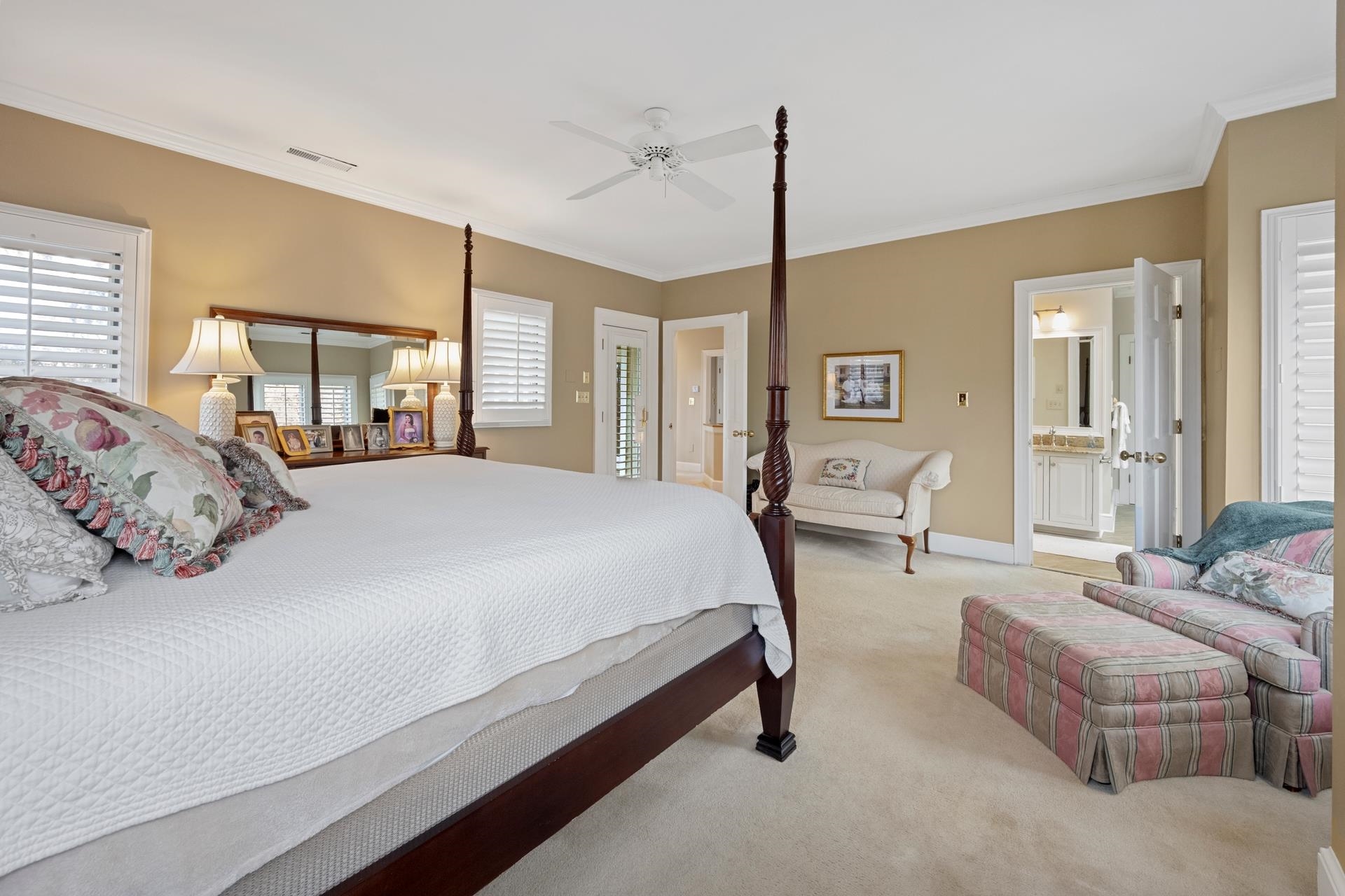 110 Swan Point Trail