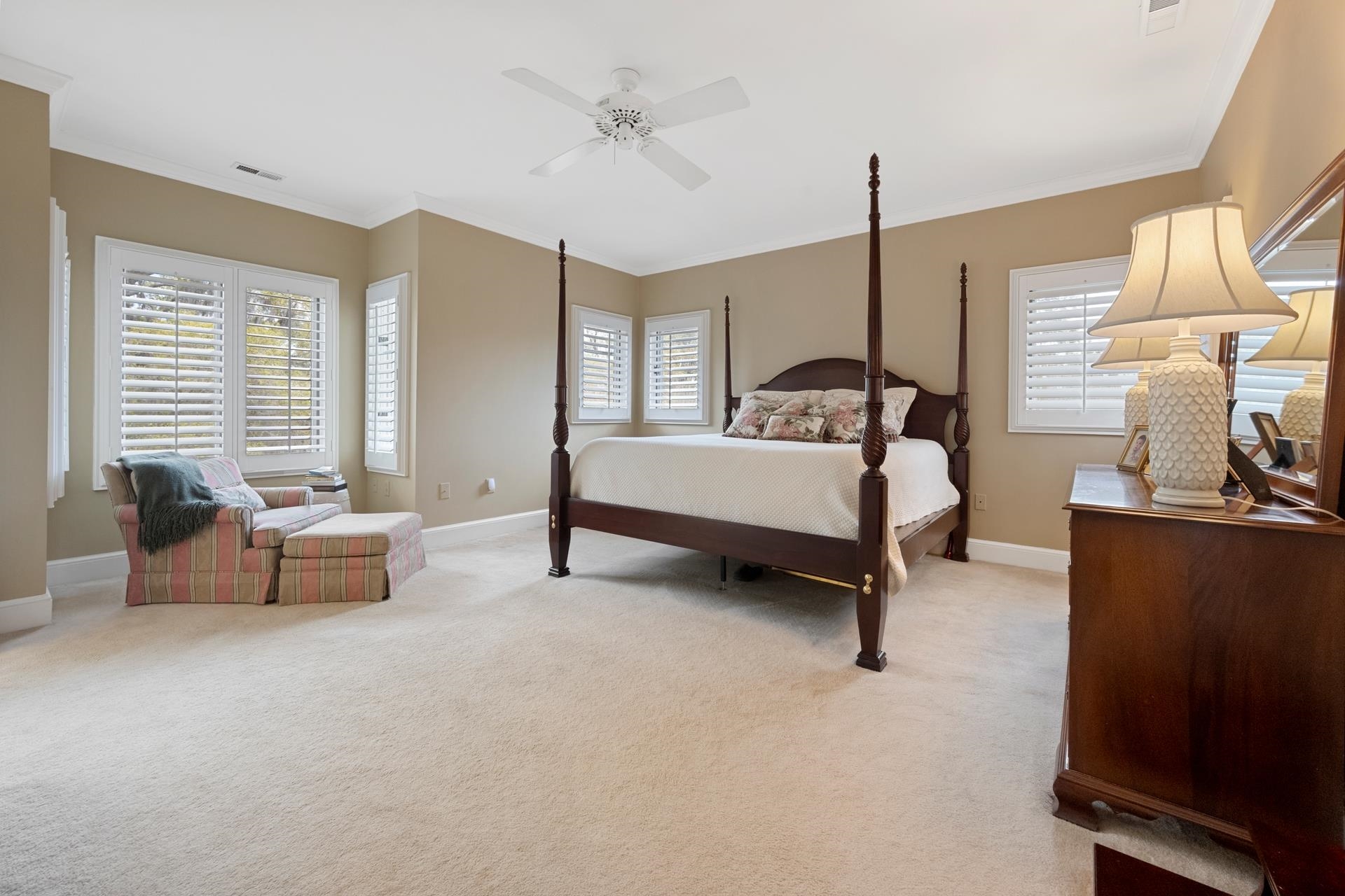 110 Swan Point Trail