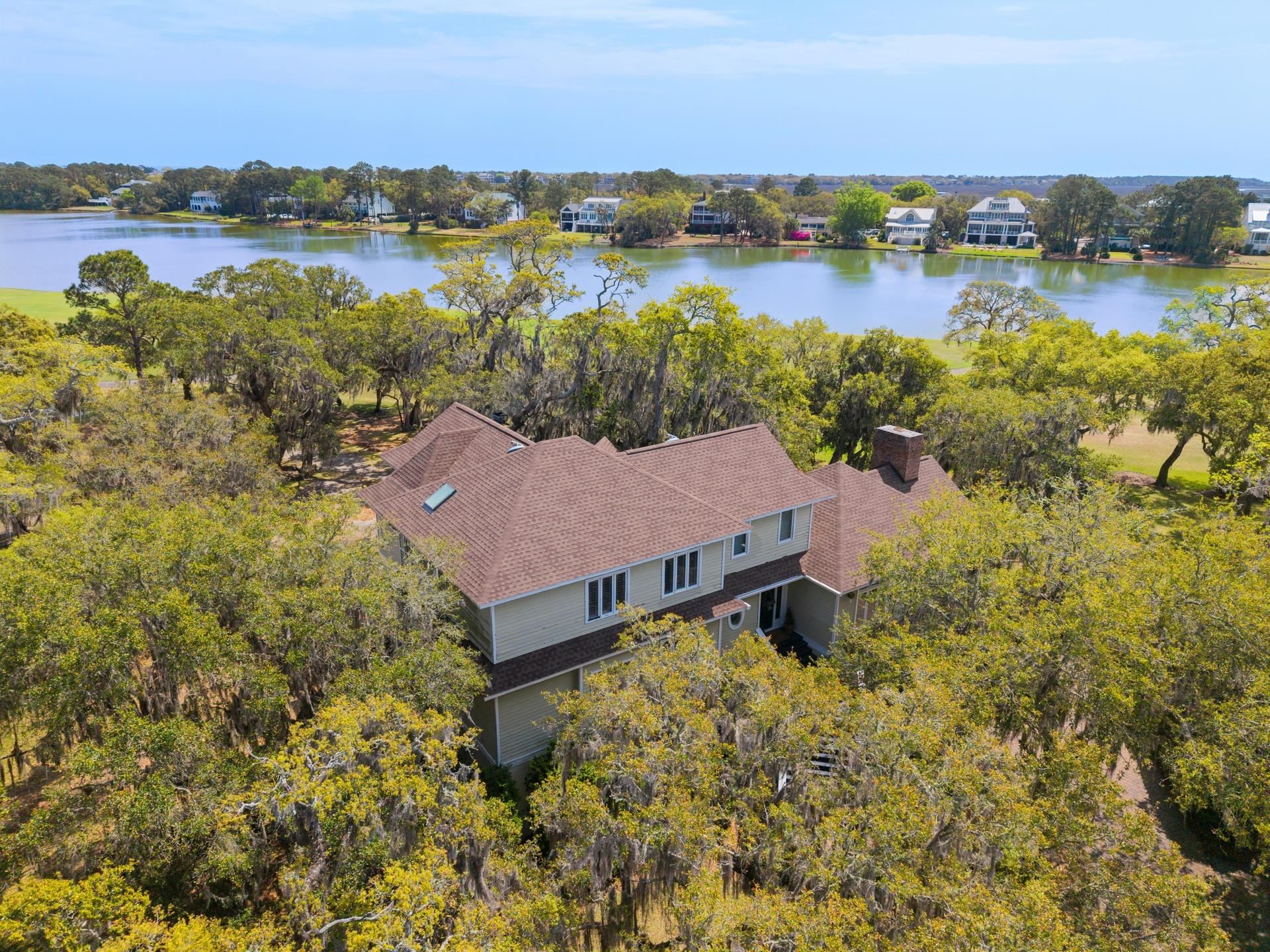 110 Swan Point Trail