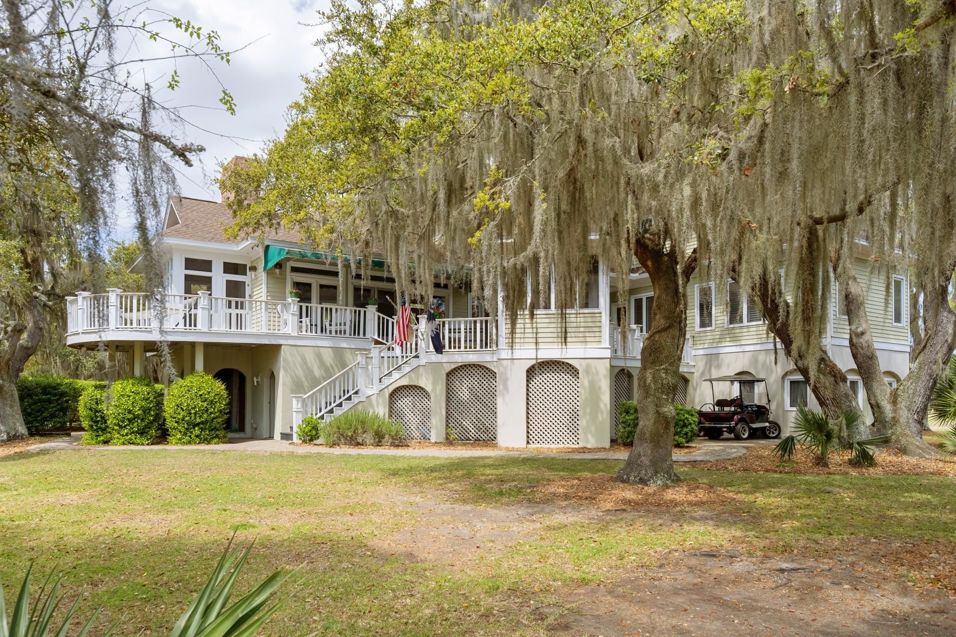 110 Swan Point Trail