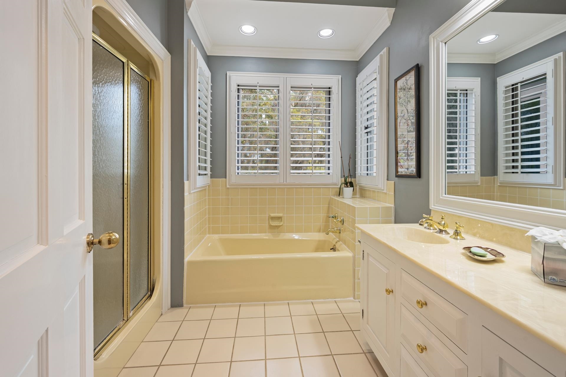 110 Swan Point Trail