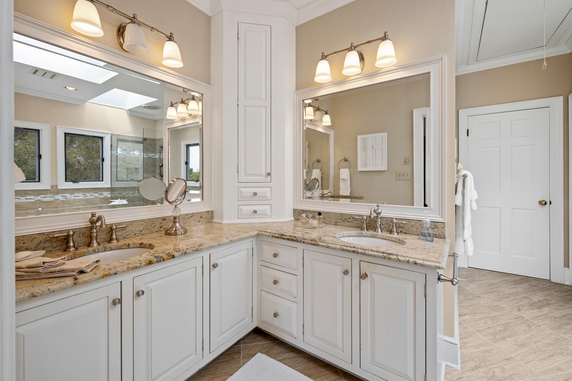 110 Swan Point Trail