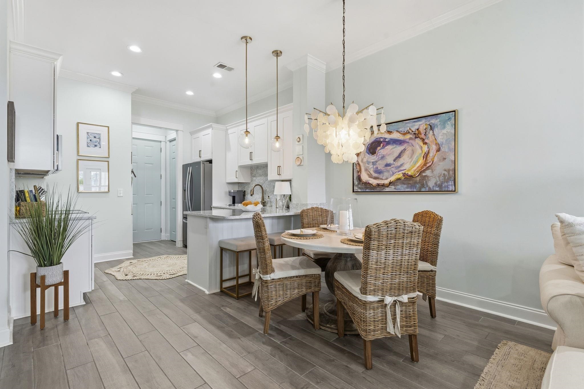 798 Shine Ave. Unit: 798