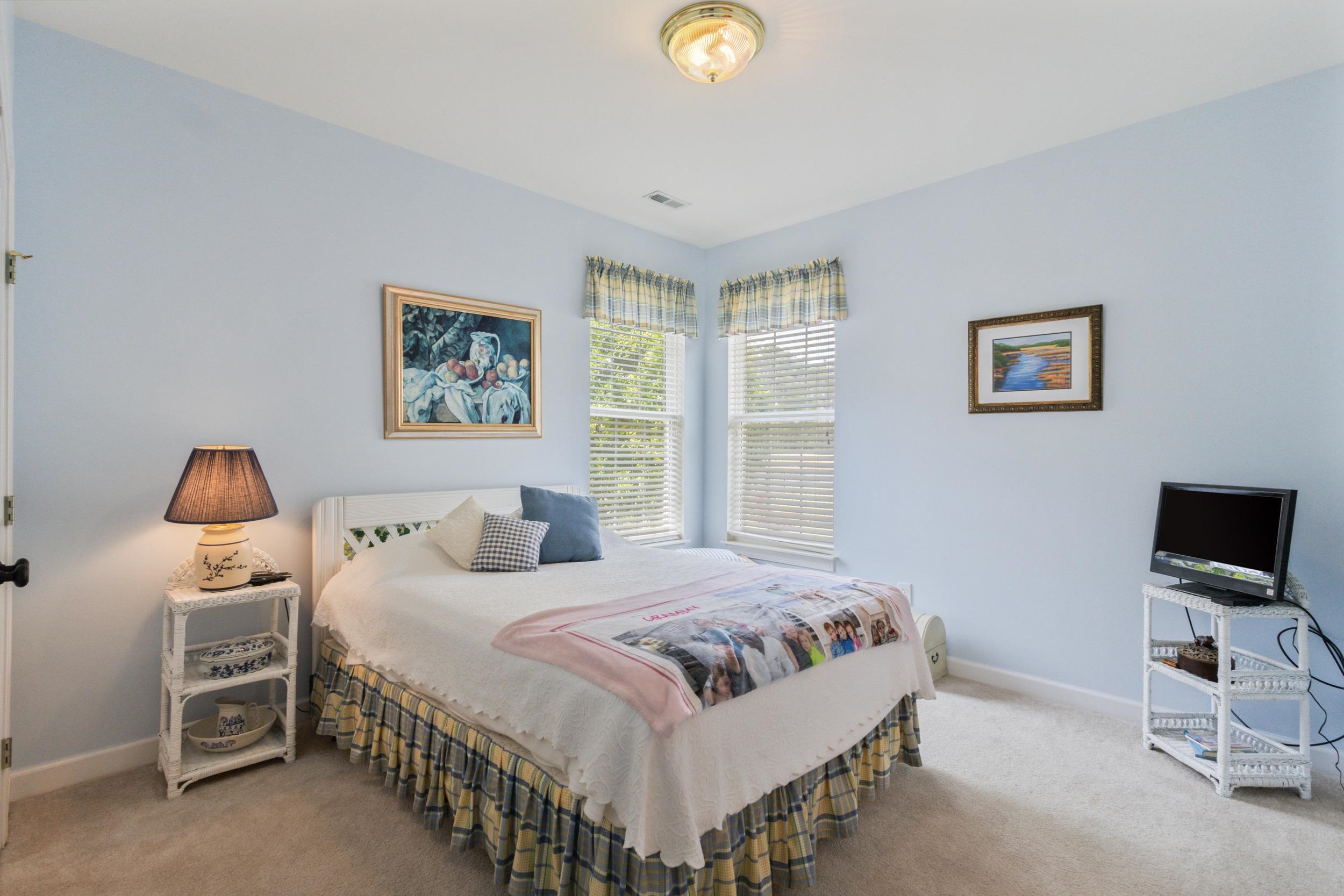 4565 Firethorne Dr.
