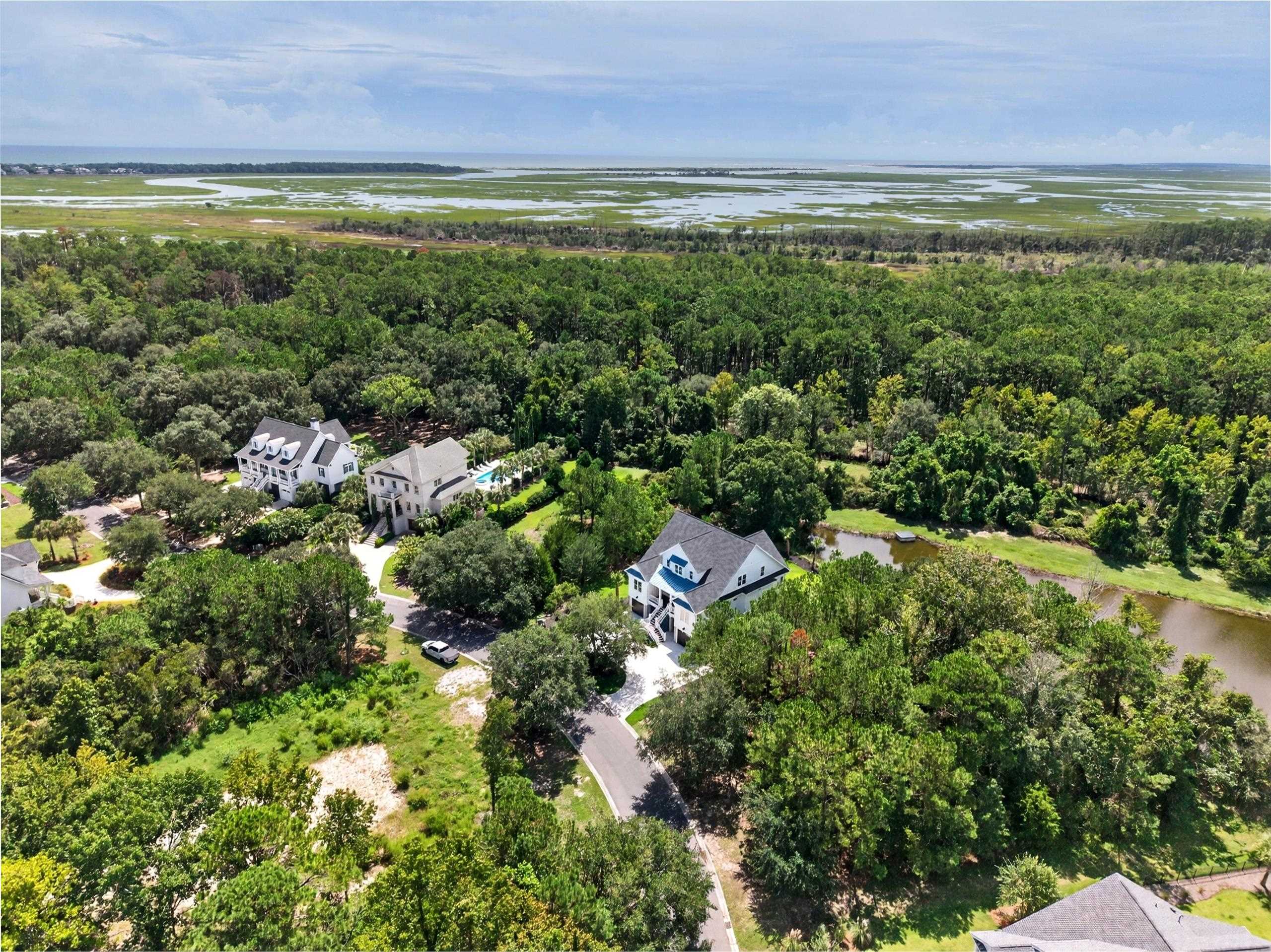 292 Colony Club Dr.