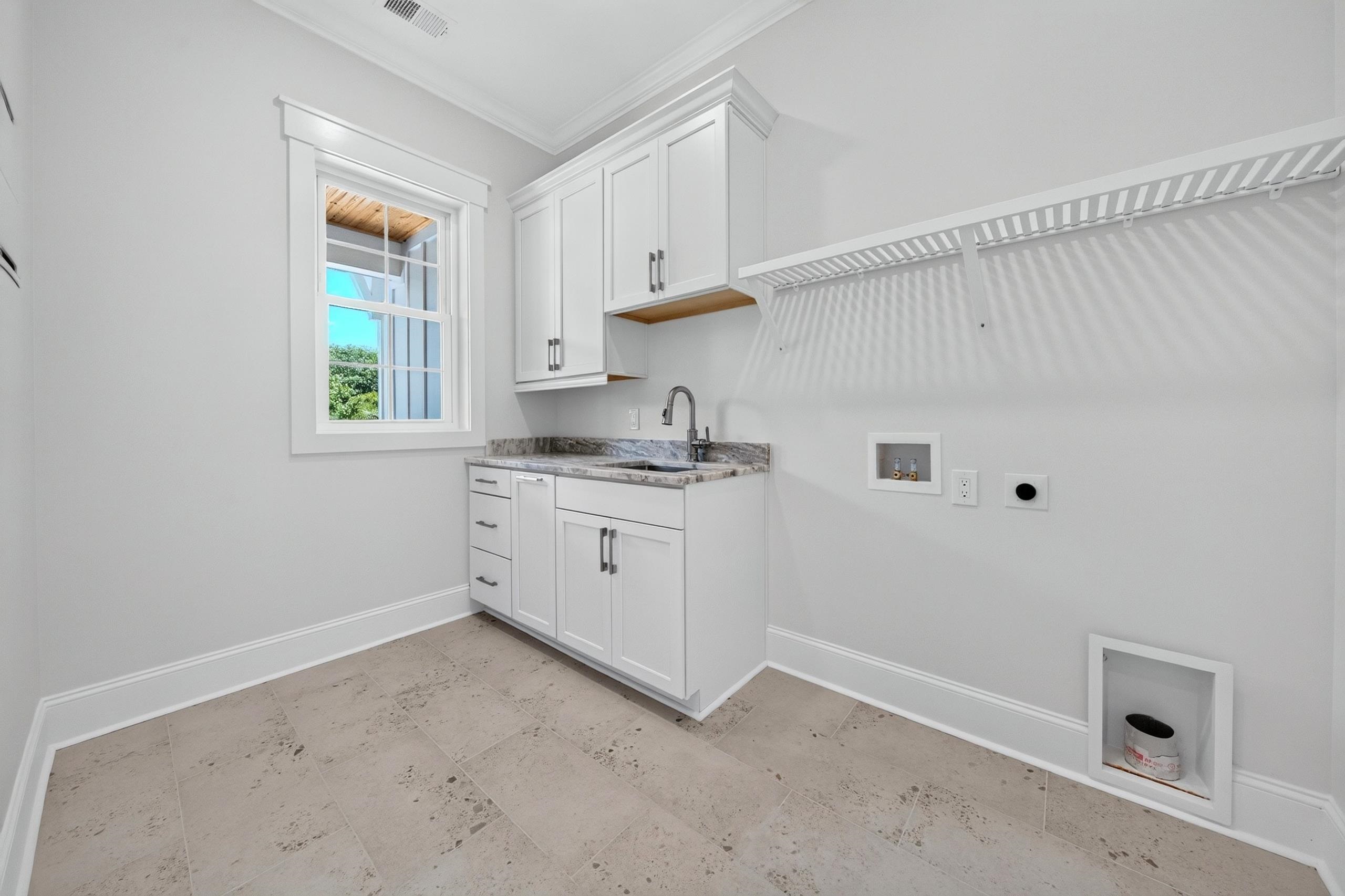 292 Colony Club Dr.