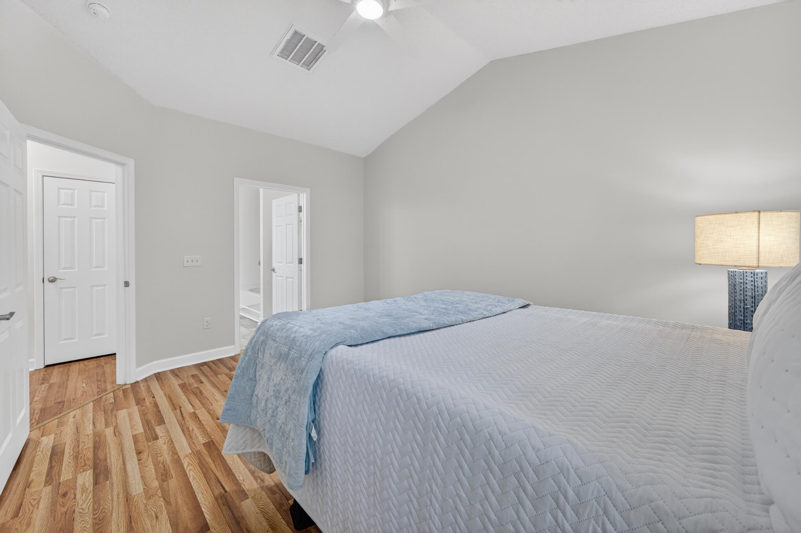 56 Highgrove Ct. Unit: 2