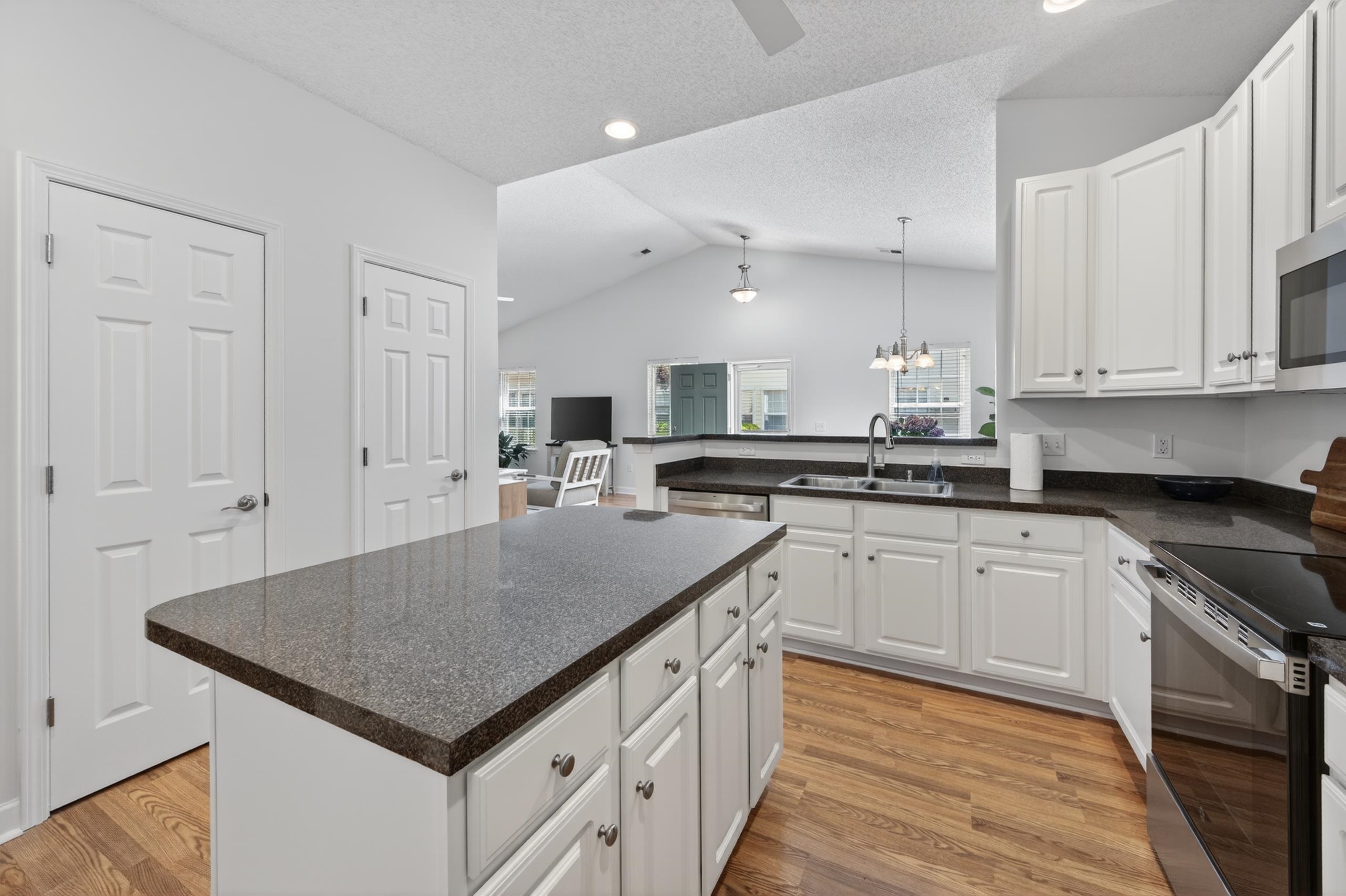 56 Highgrove Ct. Unit: 2