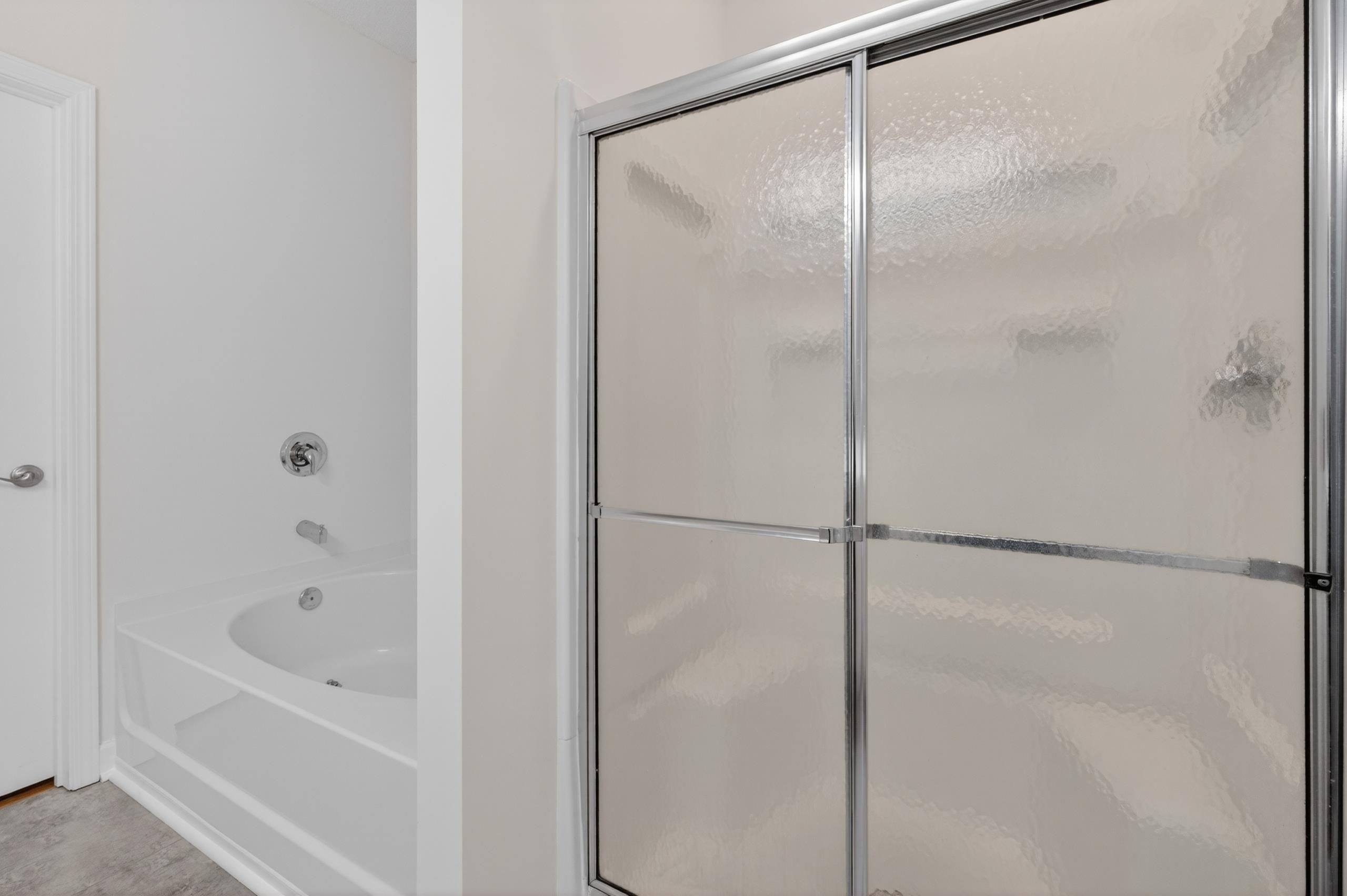 56 Highgrove Ct. Unit: 2