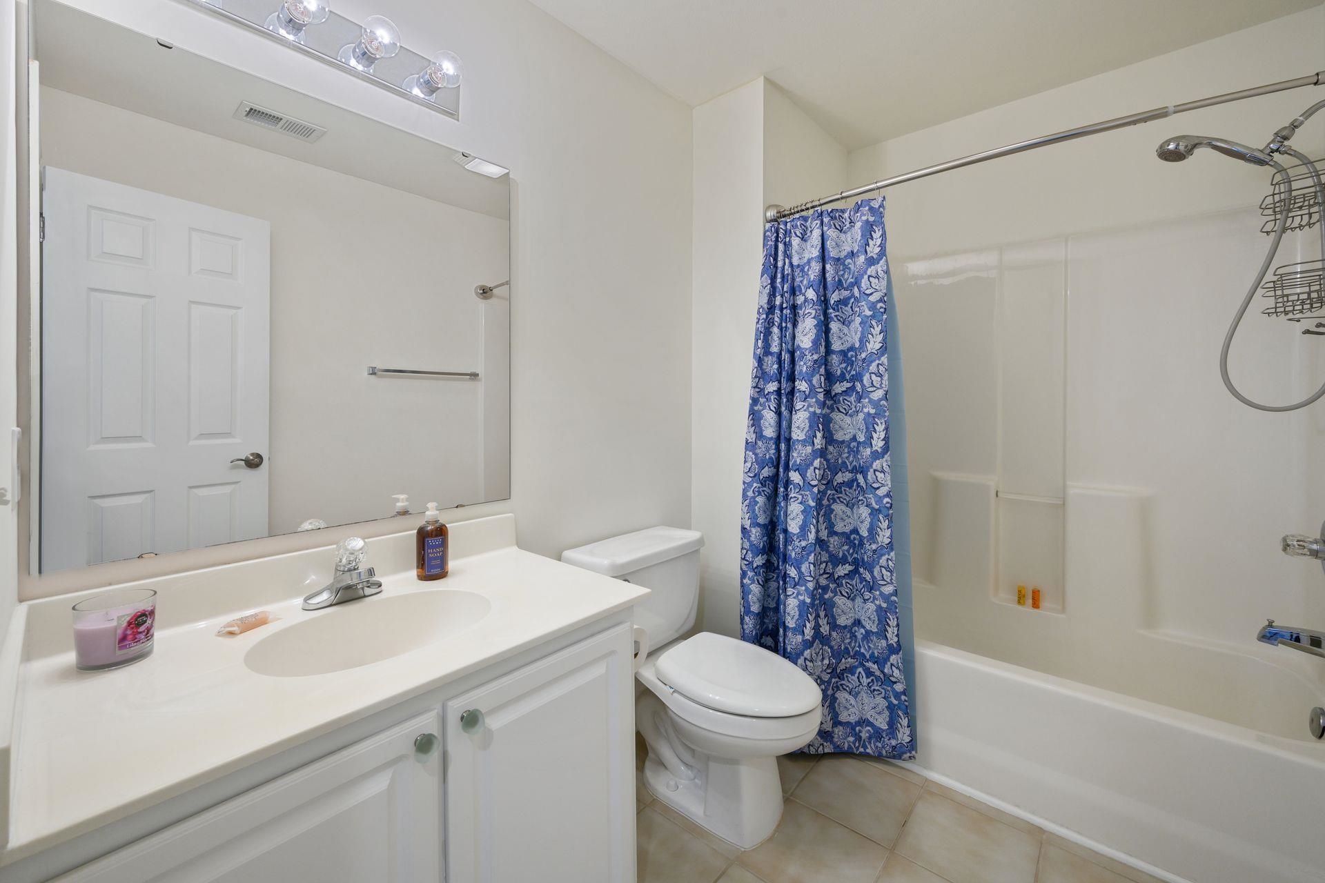 1015 Blue Stem Dr. Unit: 38c