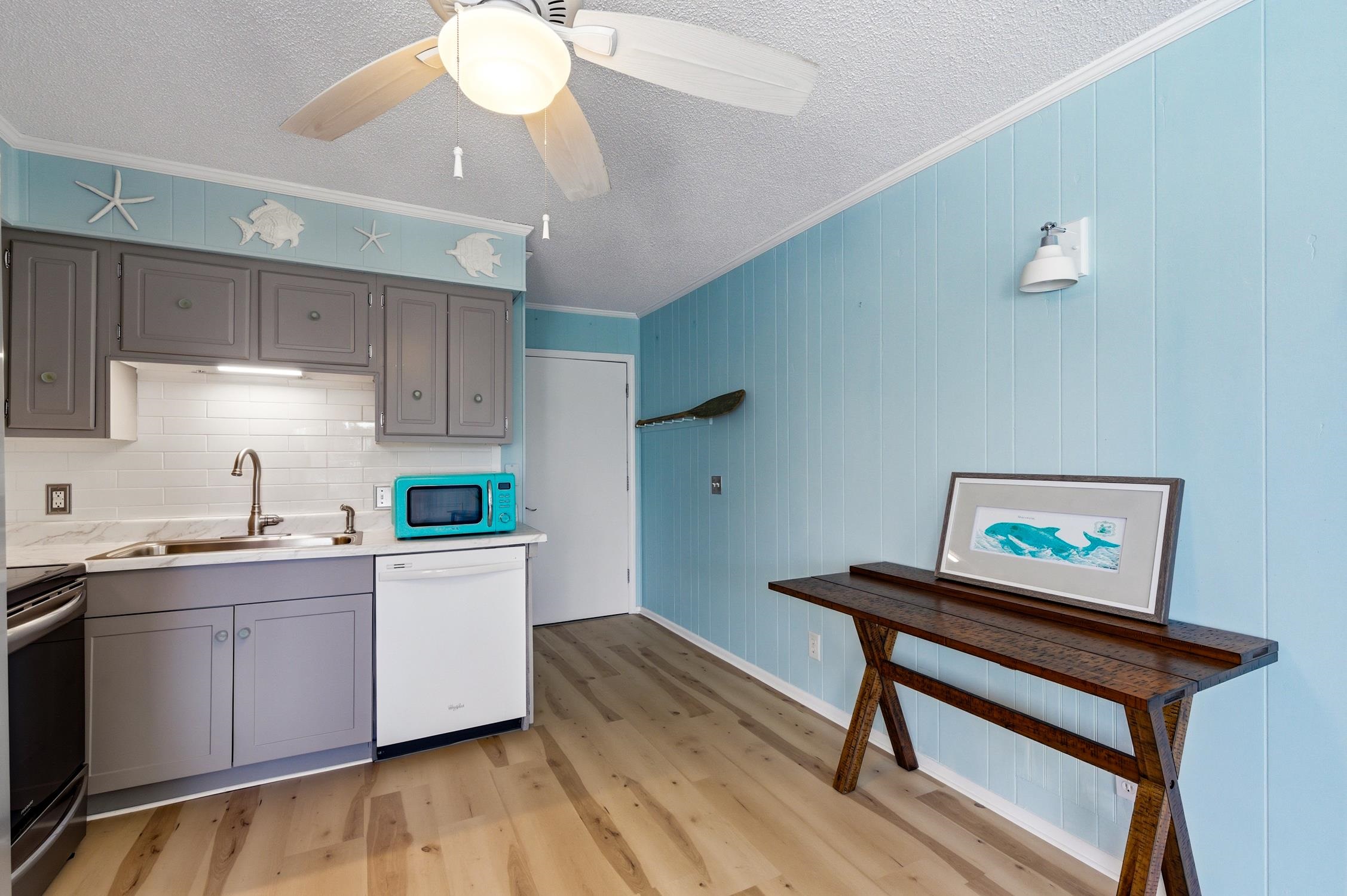 1647 S Waccamaw Dr. Unit: 16