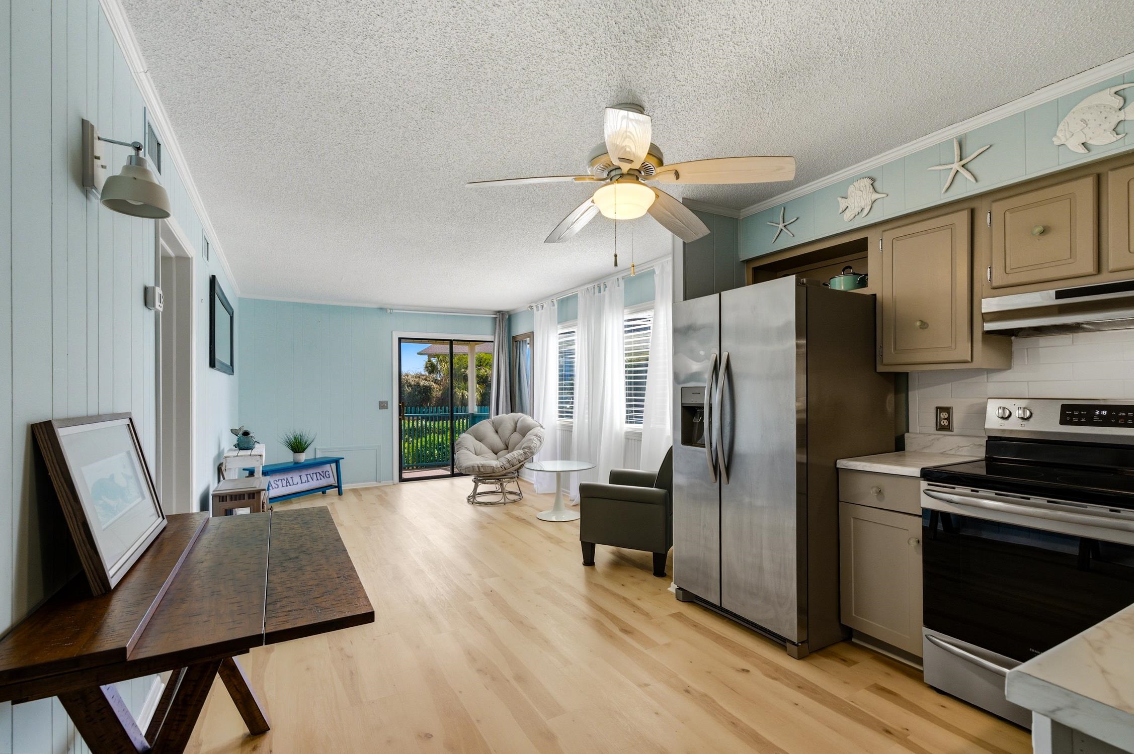 1647 S Waccamaw Dr. Unit: 16