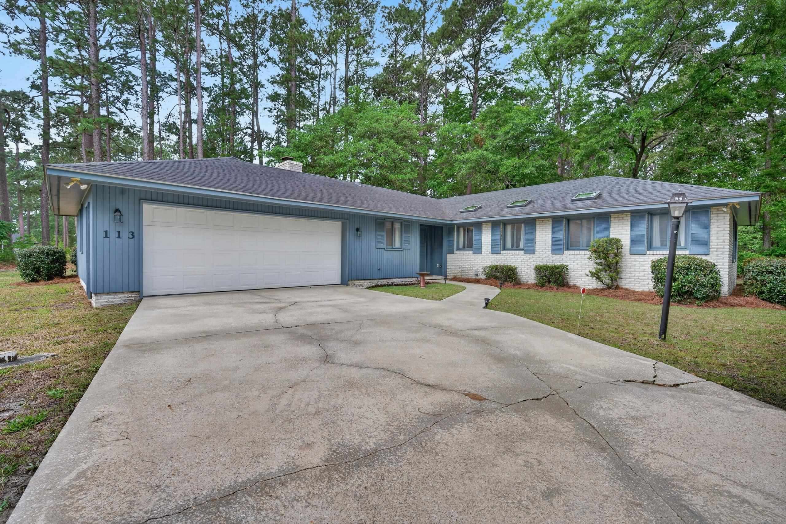 113 Capt Anthony White Ln.