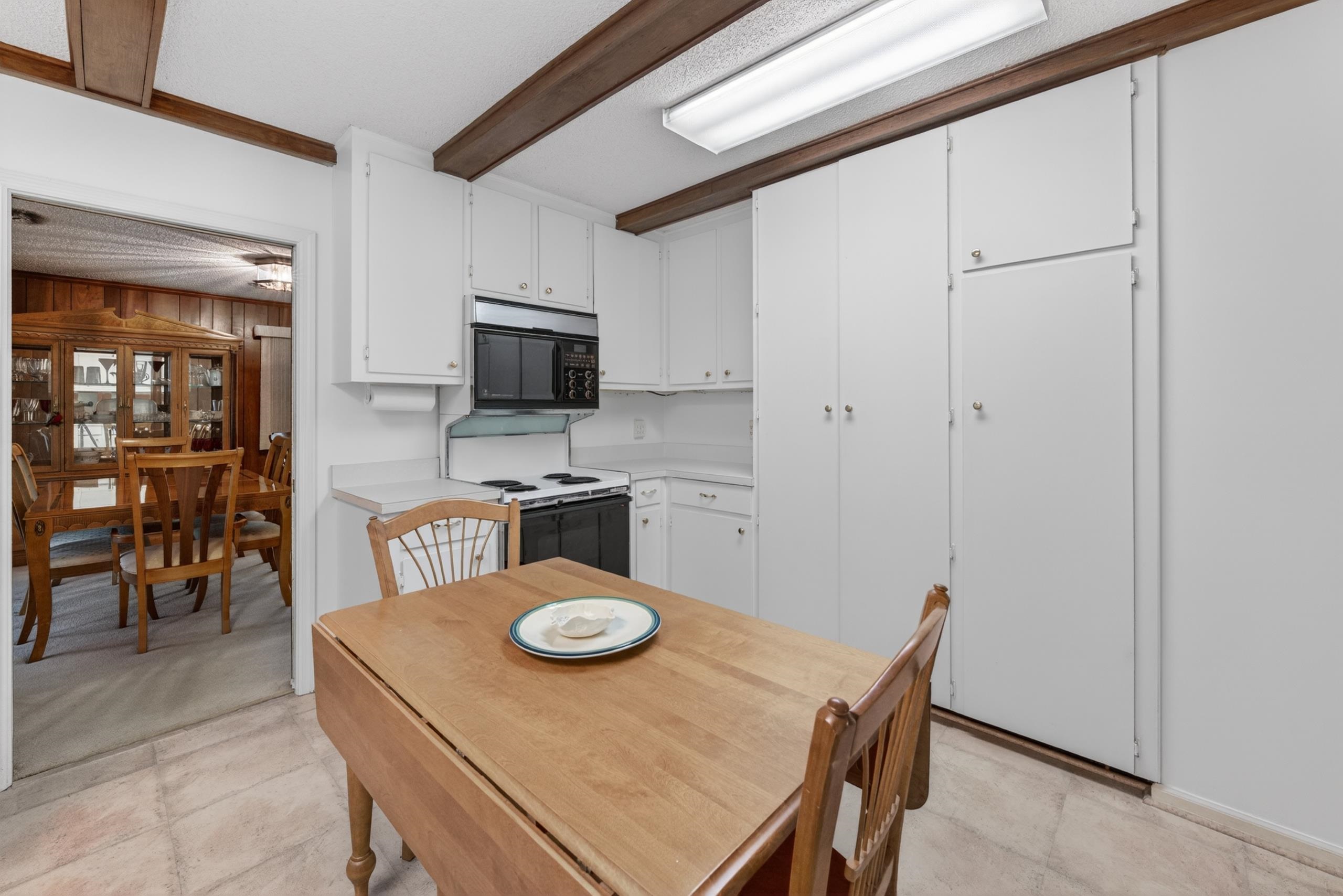 113 Capt Anthony White Ln.