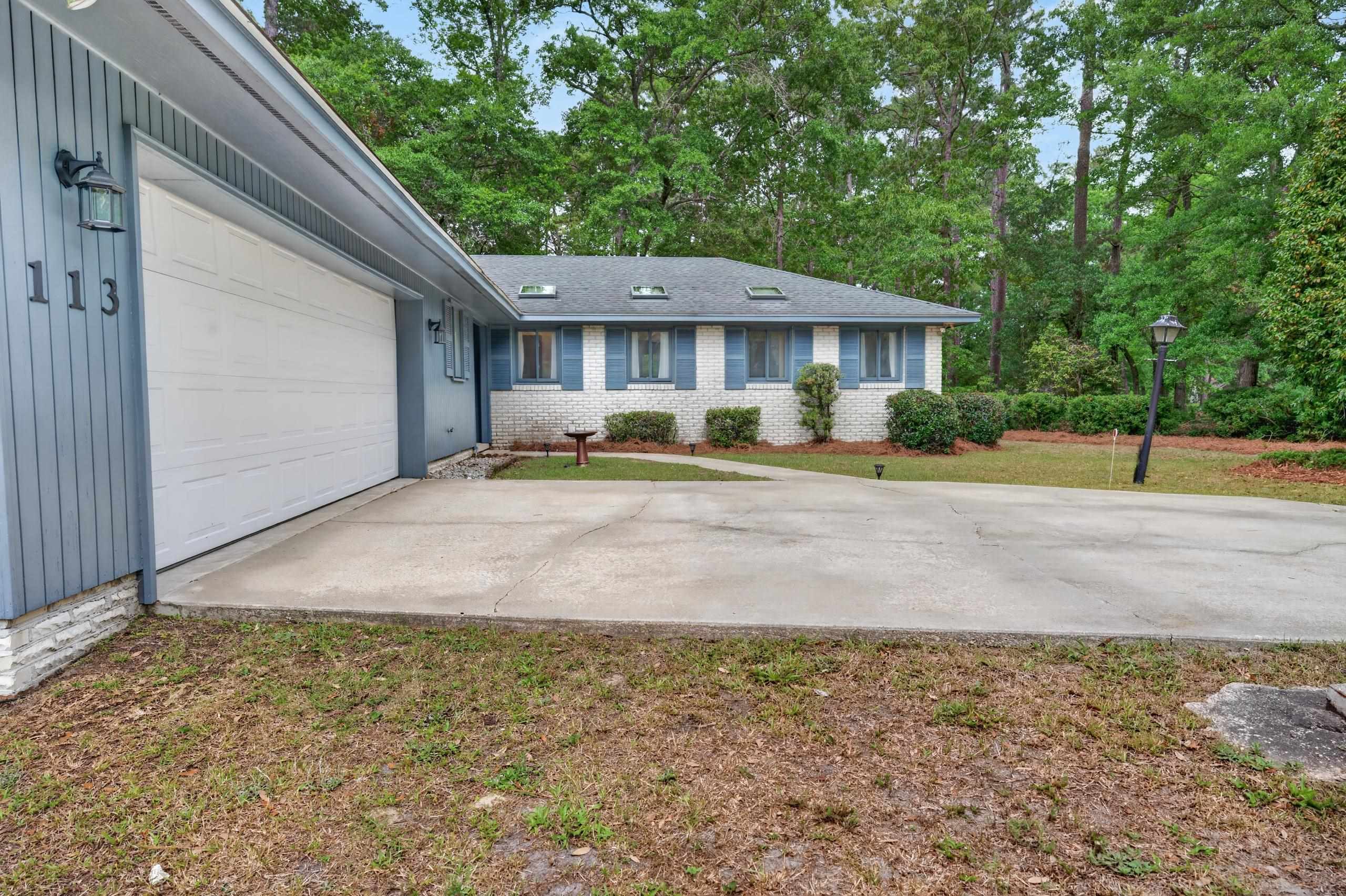 113 Capt Anthony White Ln.