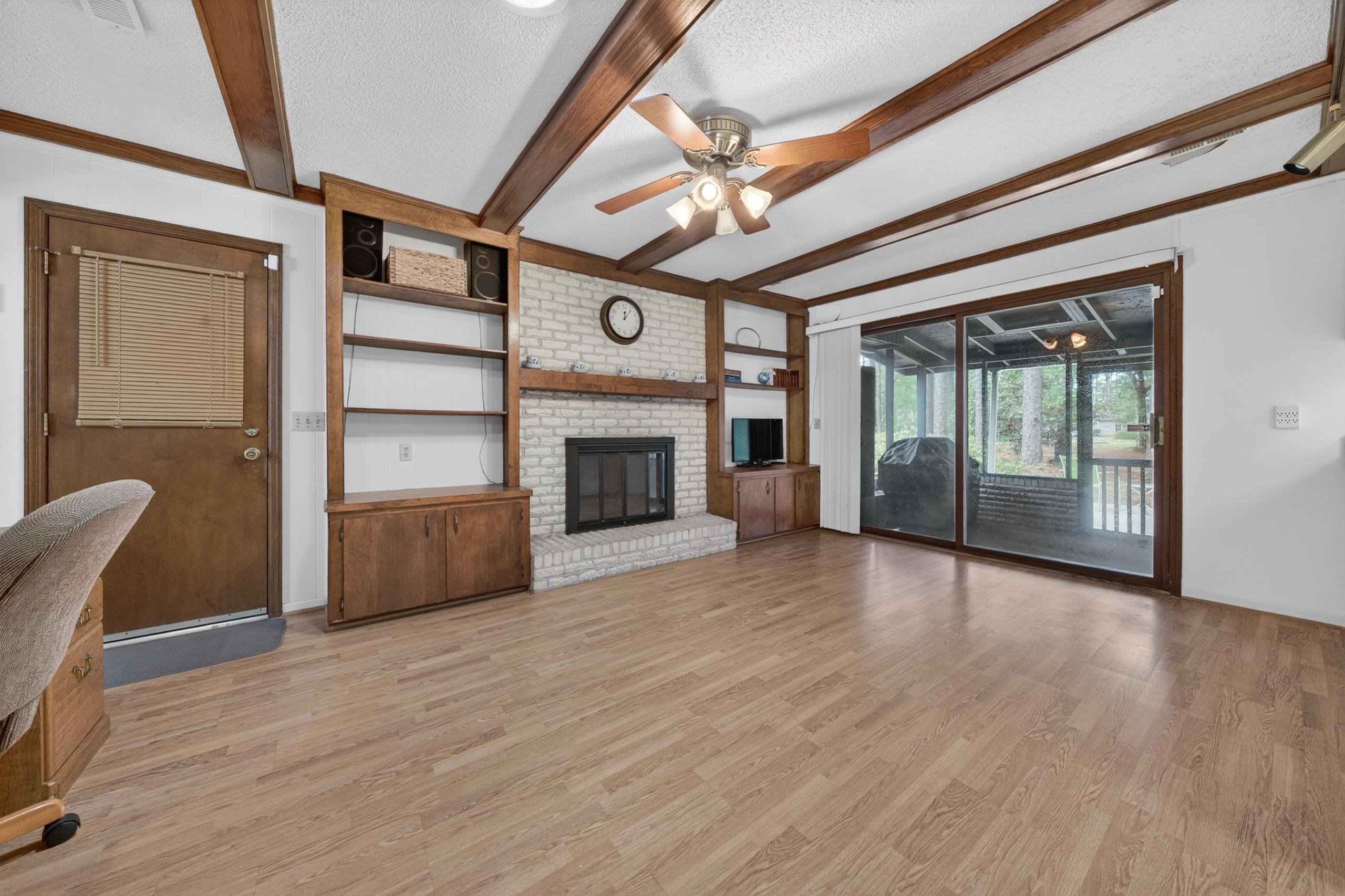 113 Capt Anthony White Ln.