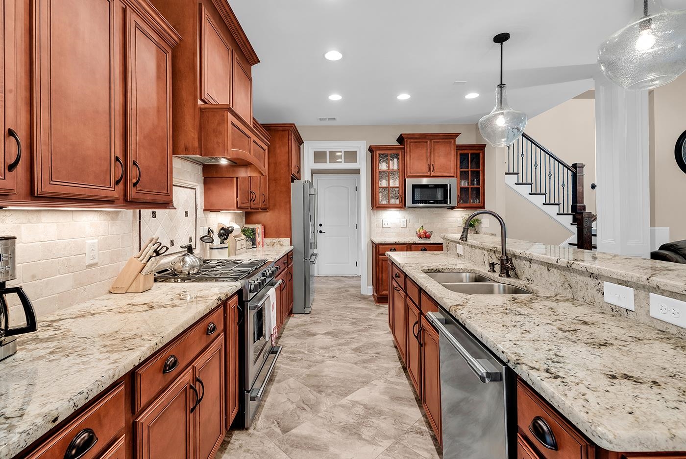 684 Chamberlin Rd.