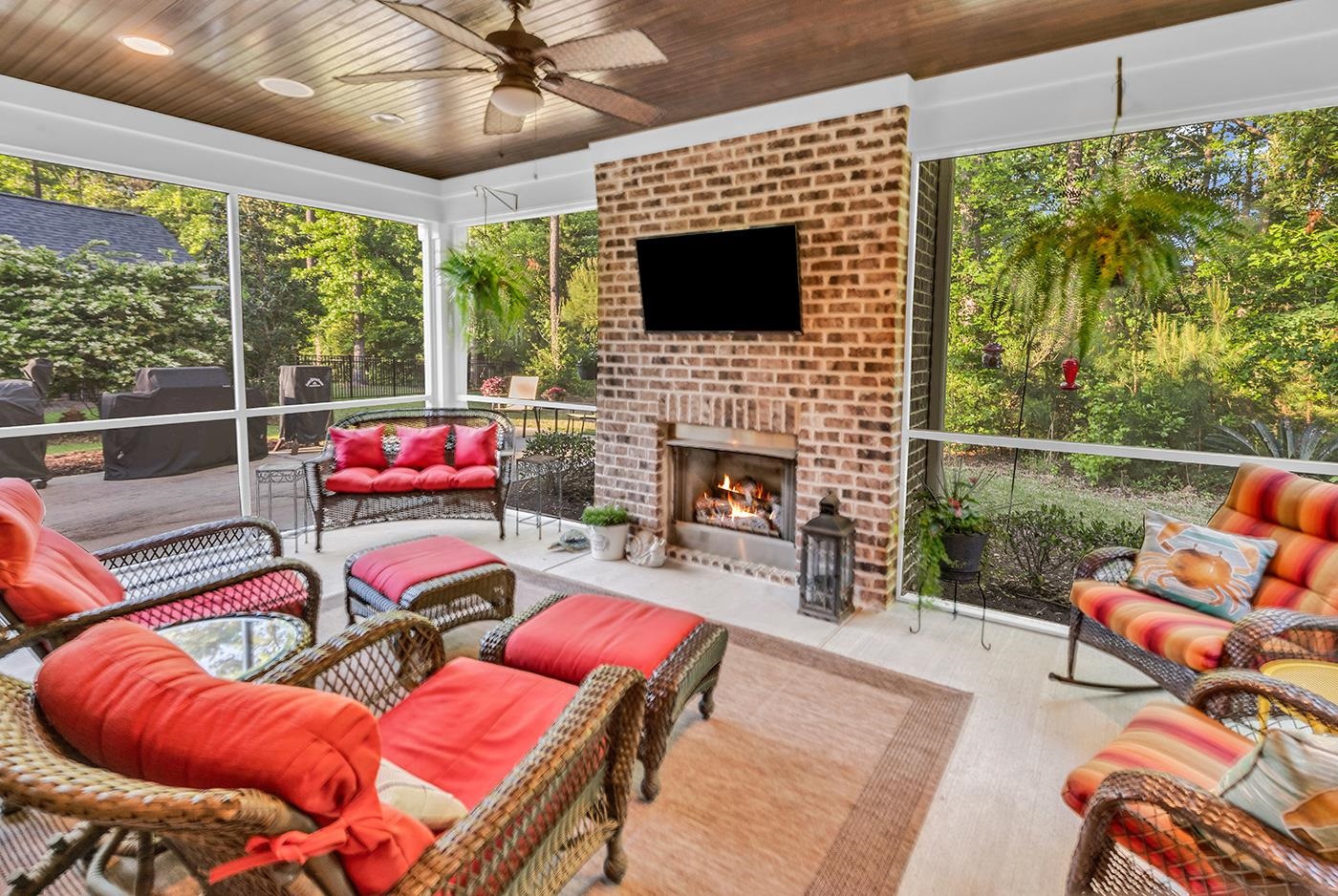 684 Chamberlin Rd.