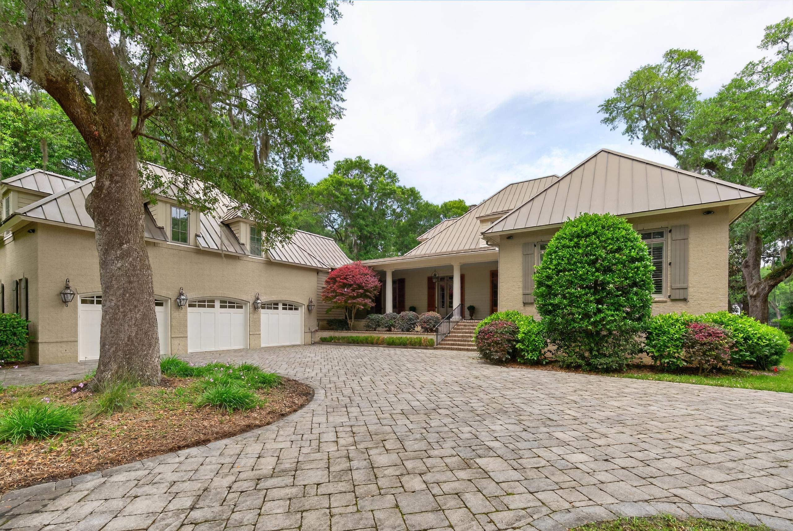 193 Summerwood Ln.