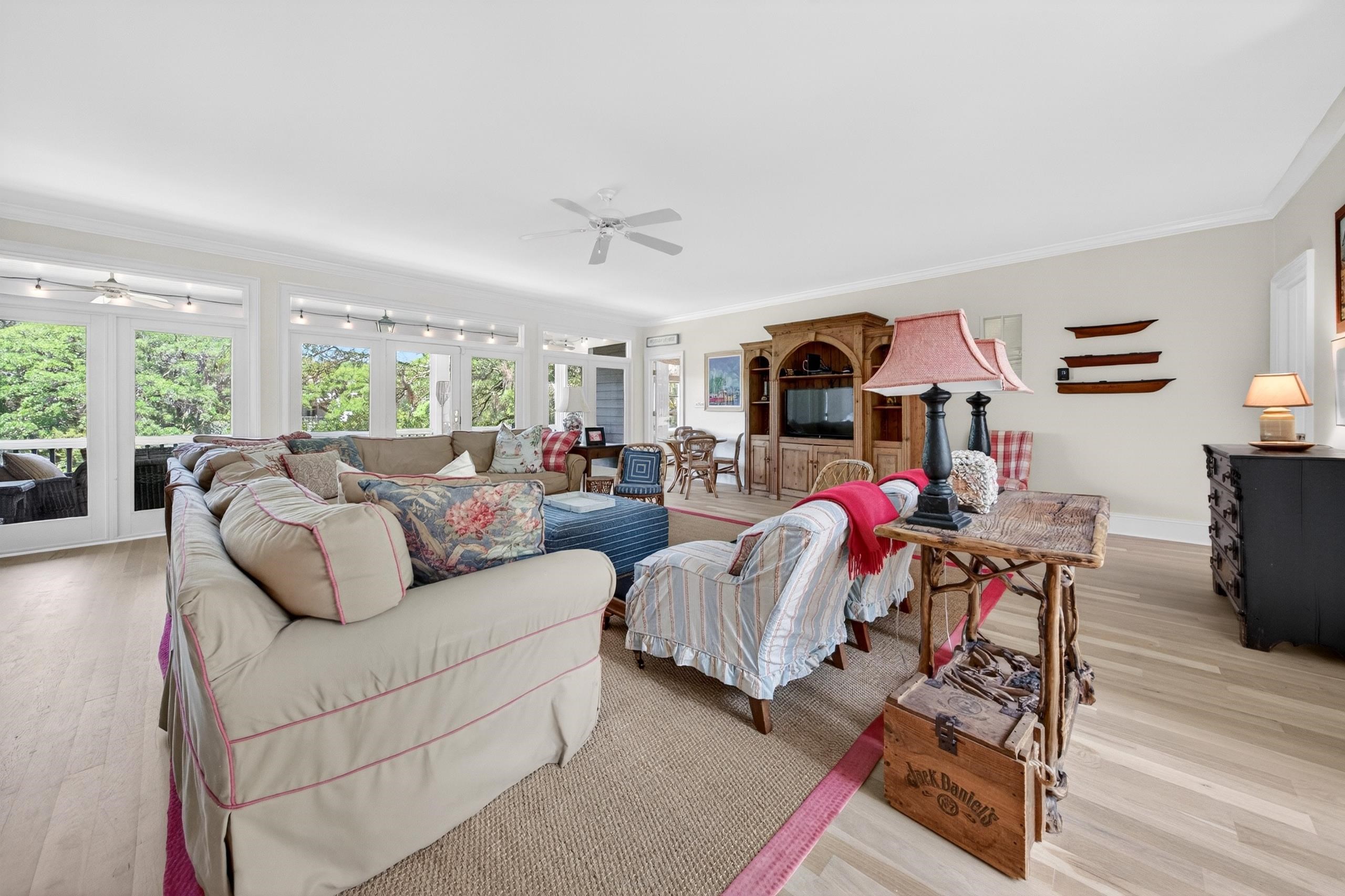 122 Sea Island Dr.