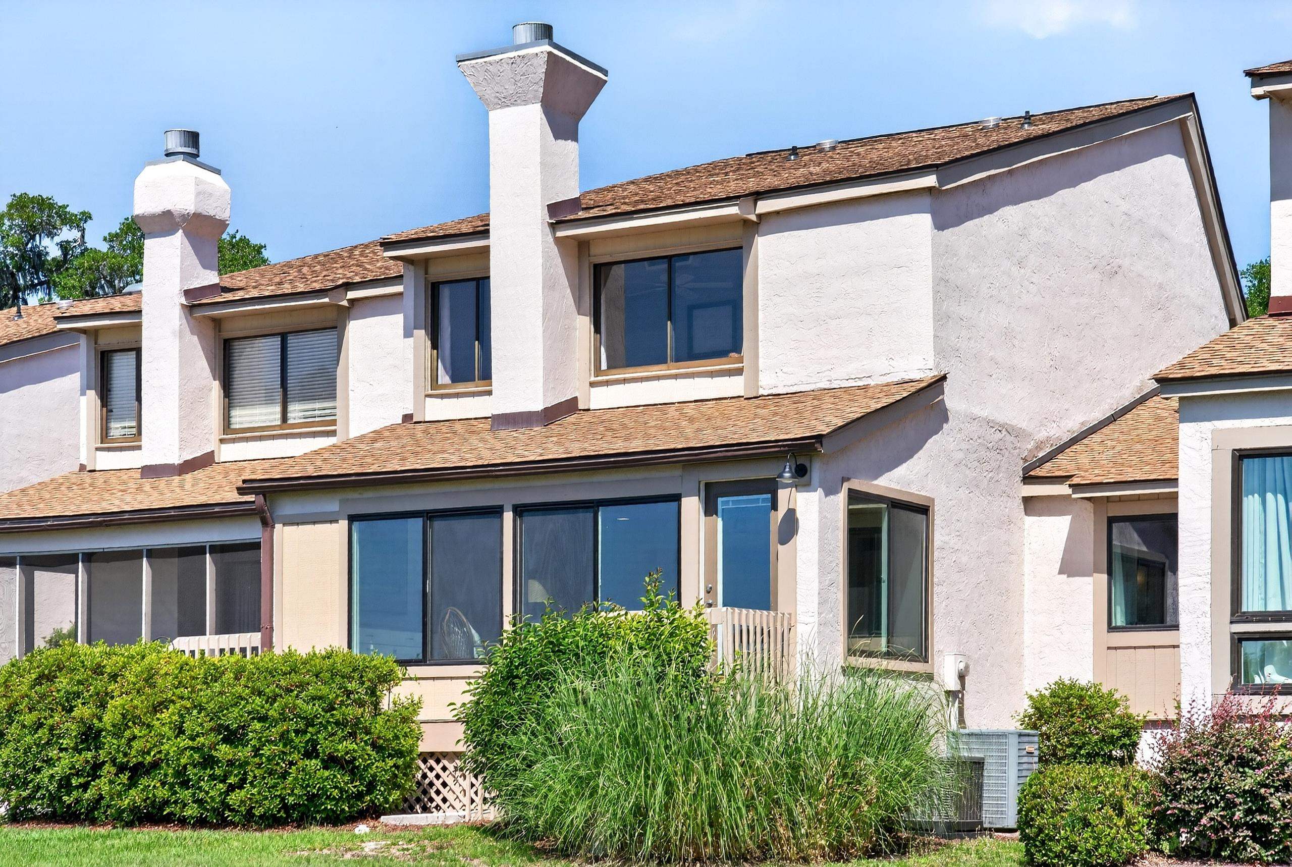 204 Bamboo Loop Unit: 202