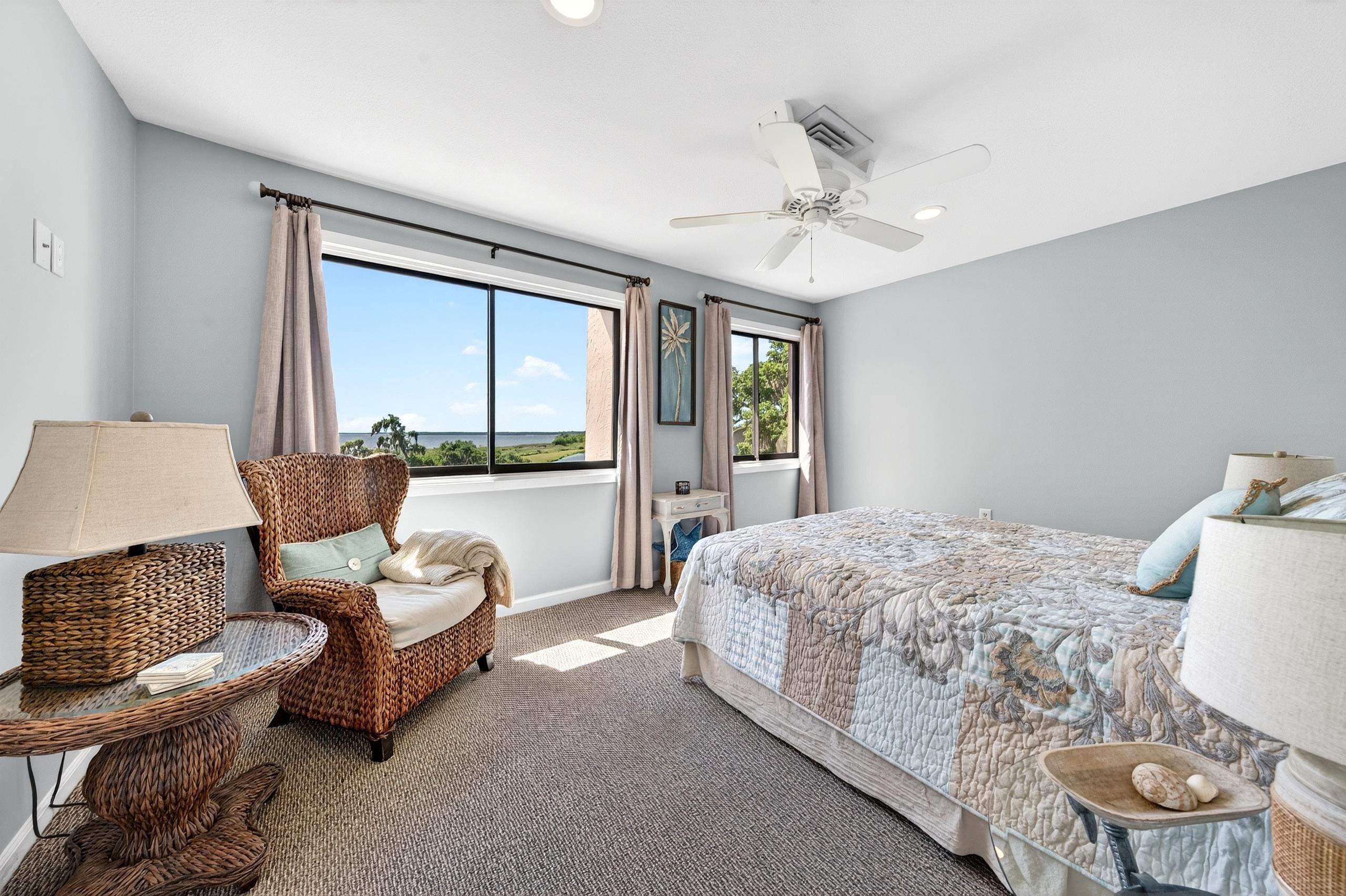 204 Bamboo Loop Unit: 202
