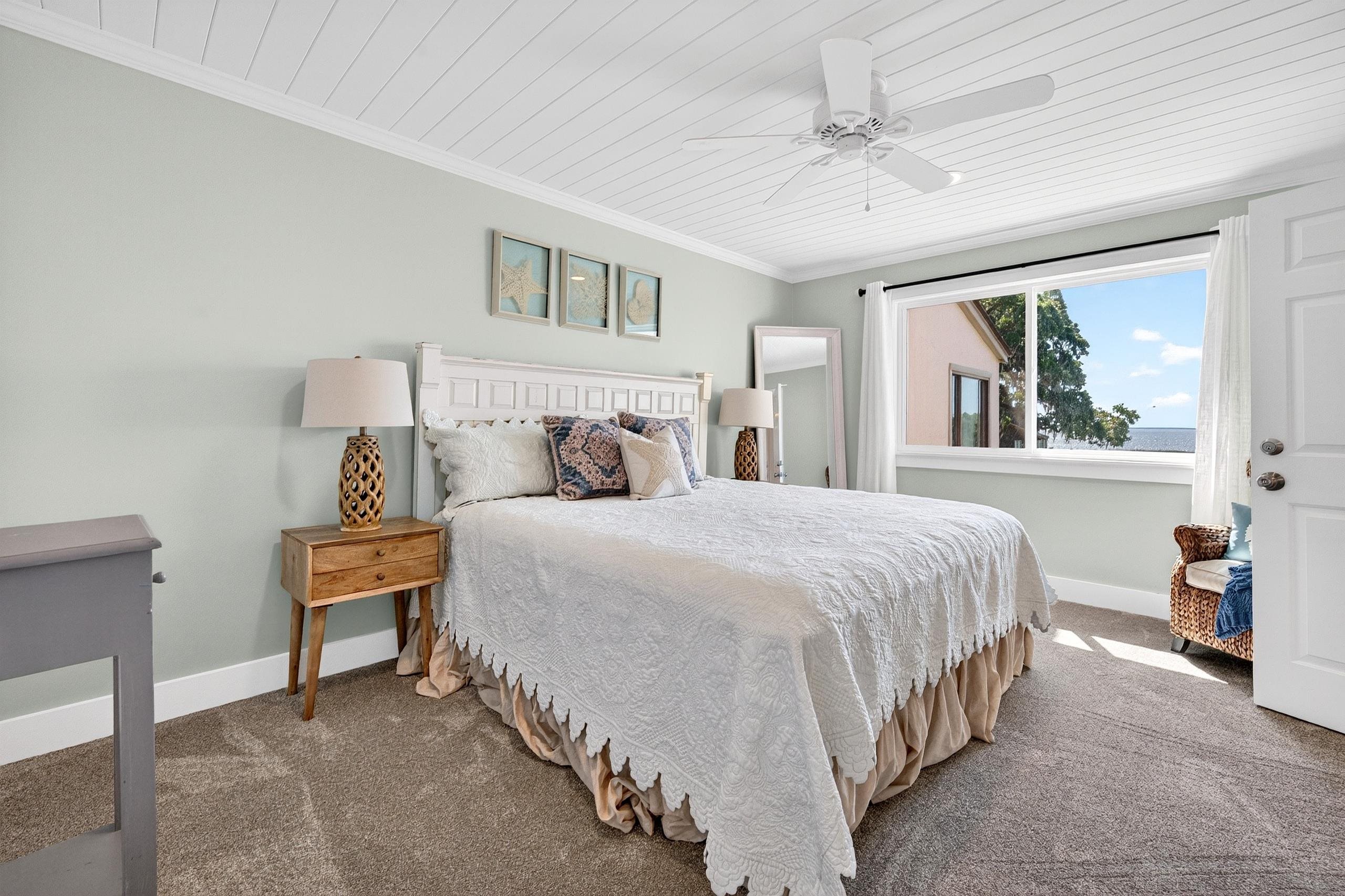 204 Bamboo Loop Unit: 202