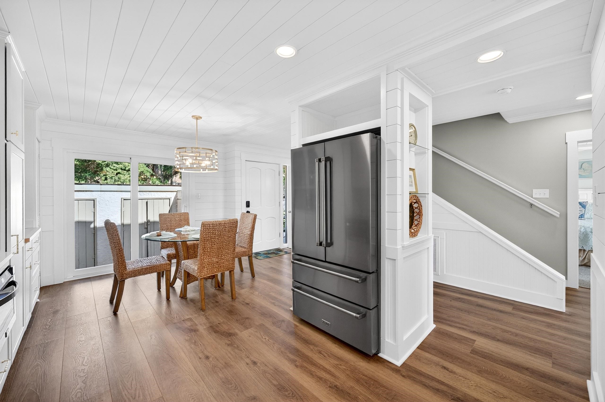 204 Bamboo Loop Unit: 202