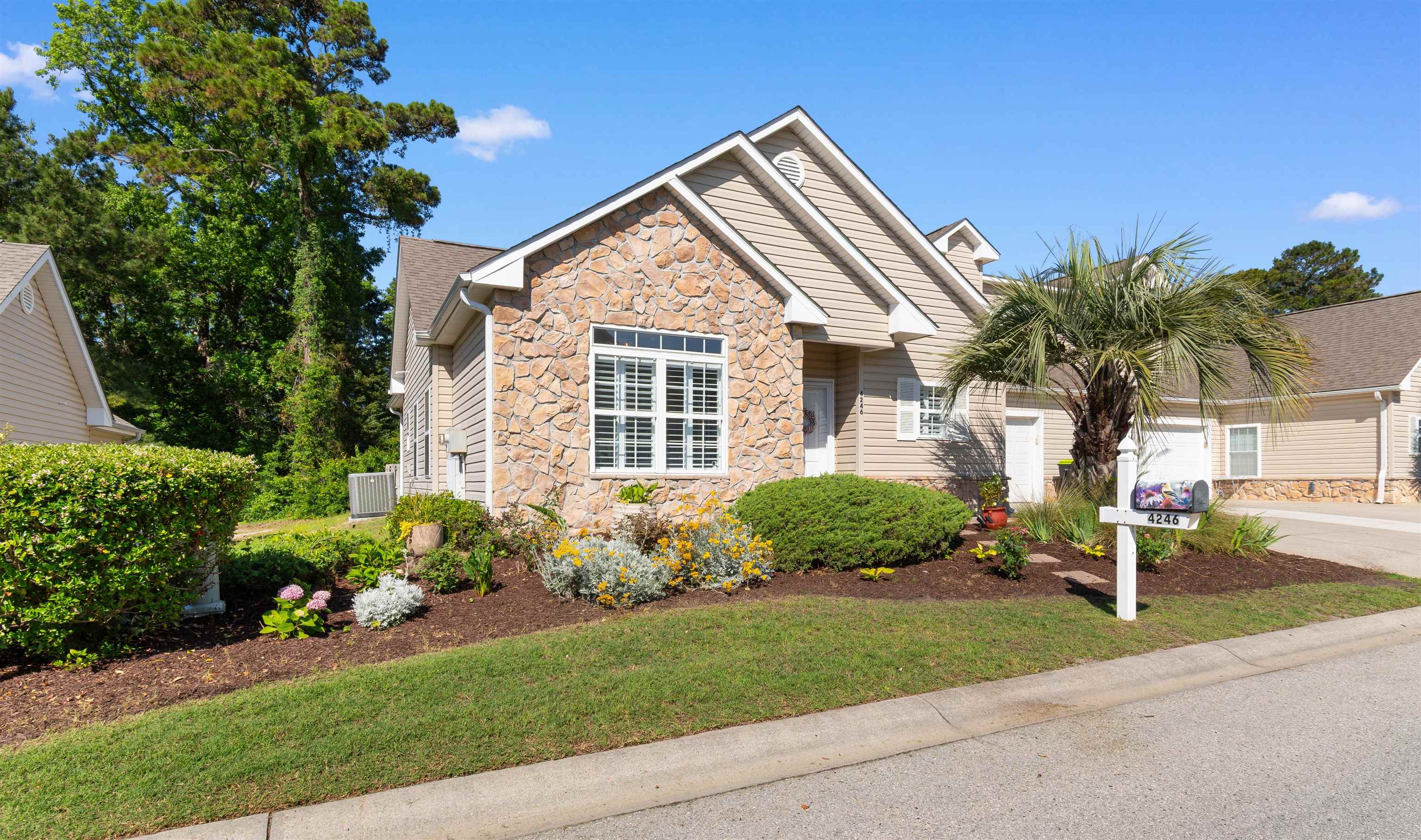 4246 River Gate Ln.
