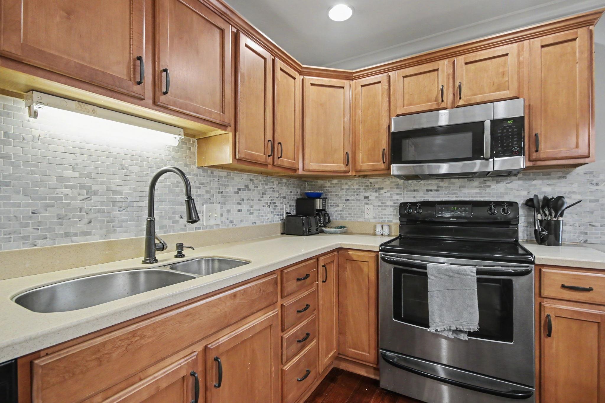 123 Beaver Pond Loop Unit: 36
