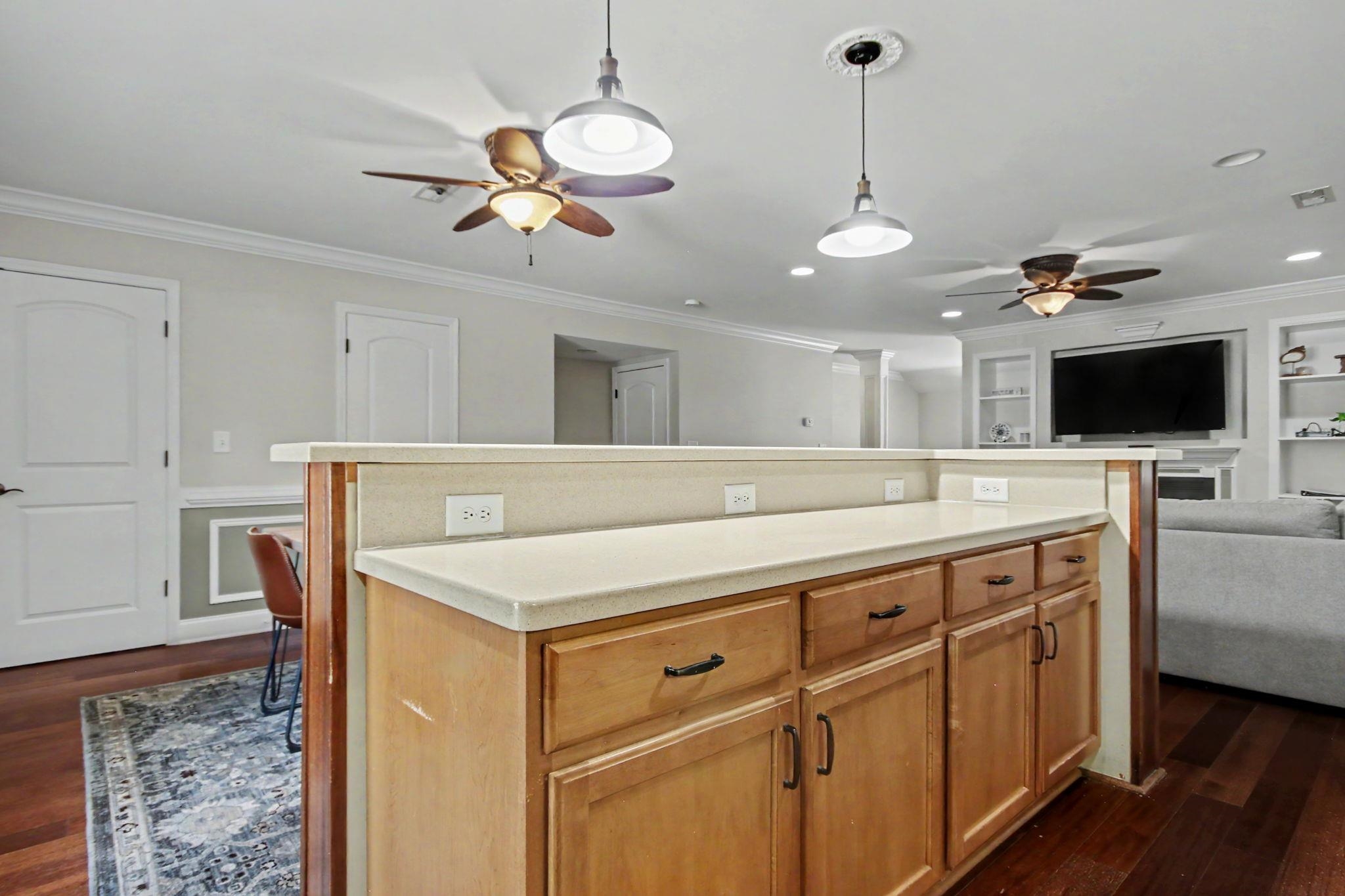 123 Beaver Pond Loop Unit: 36