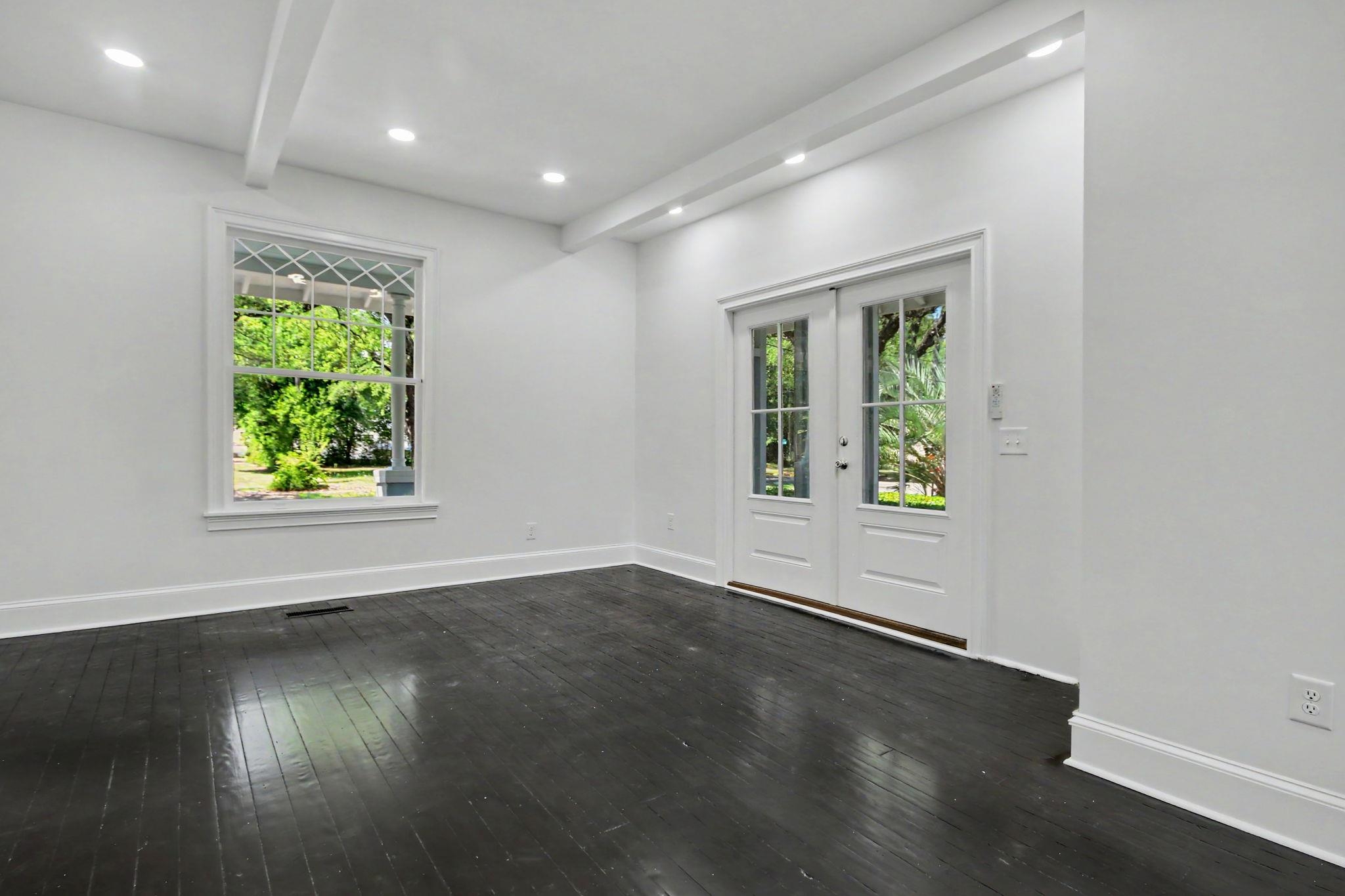128 Wood St.
