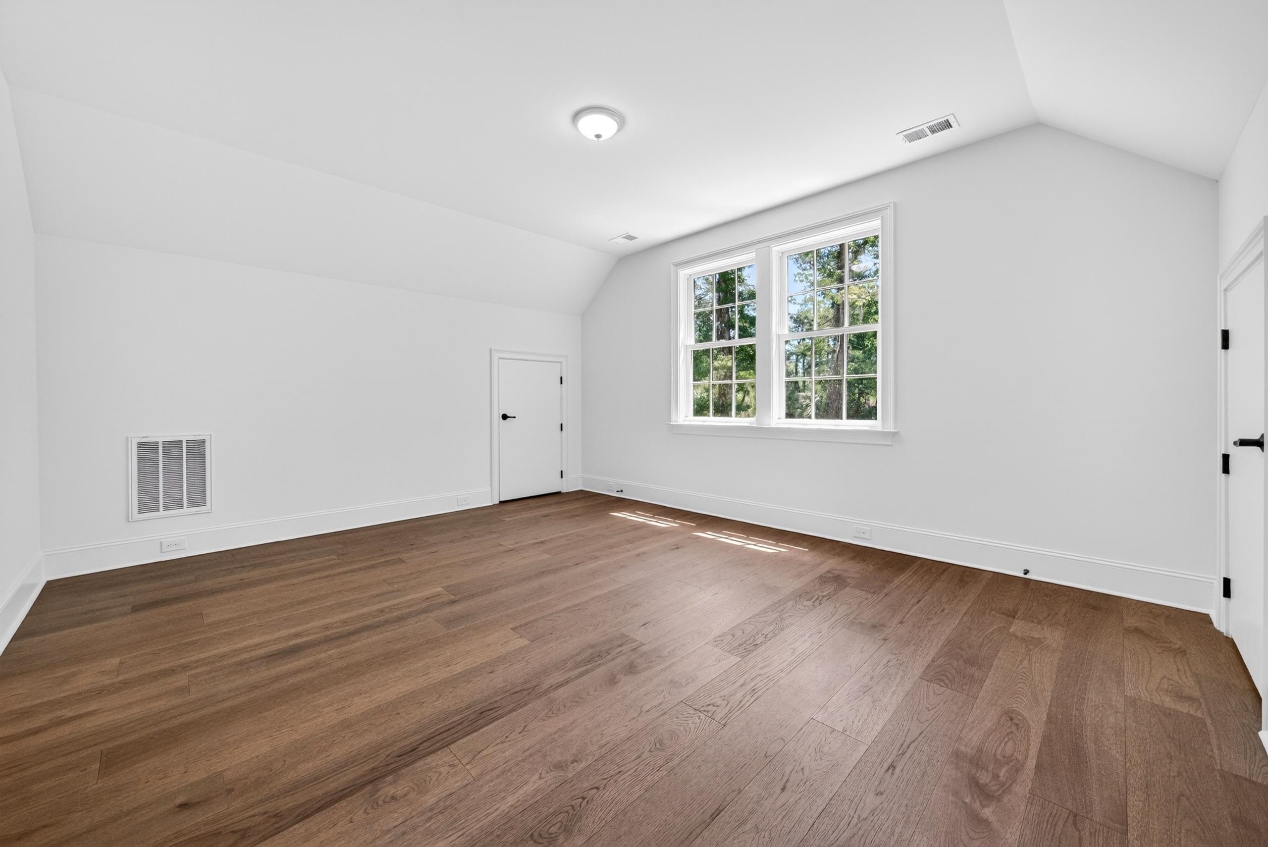 62 Makepeace Pl.