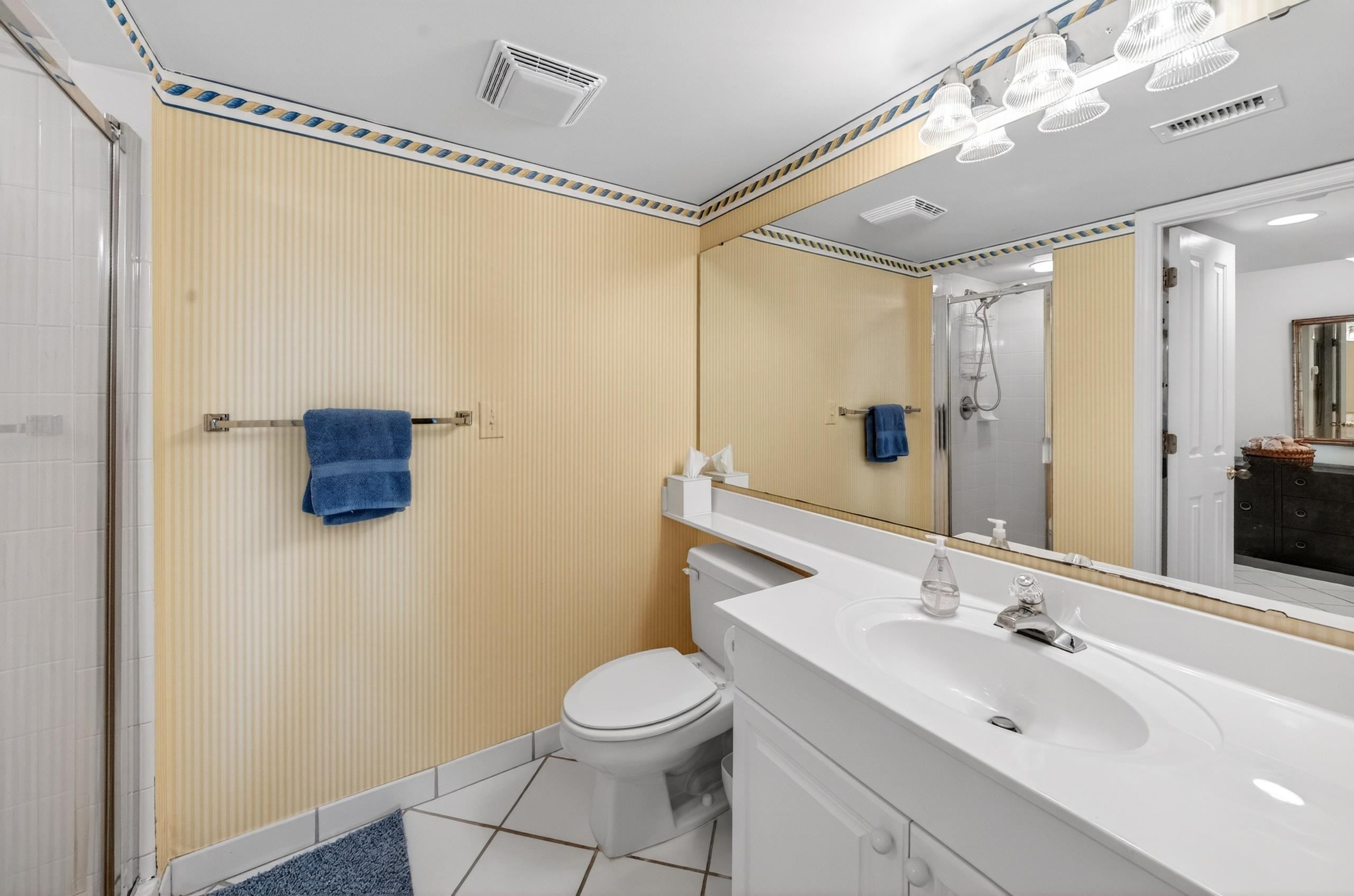 709 Retreat Beach Circle Unit: D-4A
