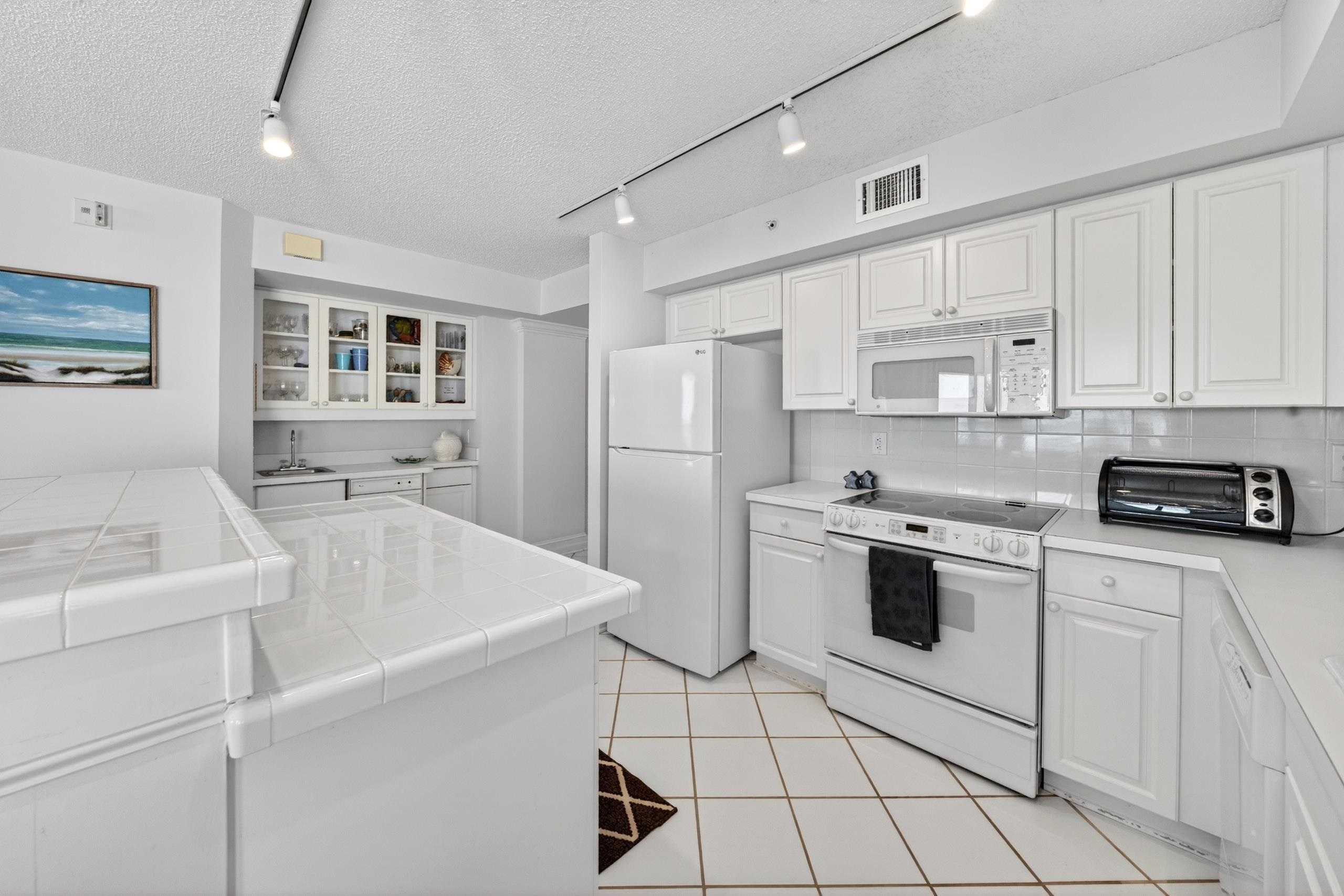 709 Retreat Beach Circle Unit: D-4A