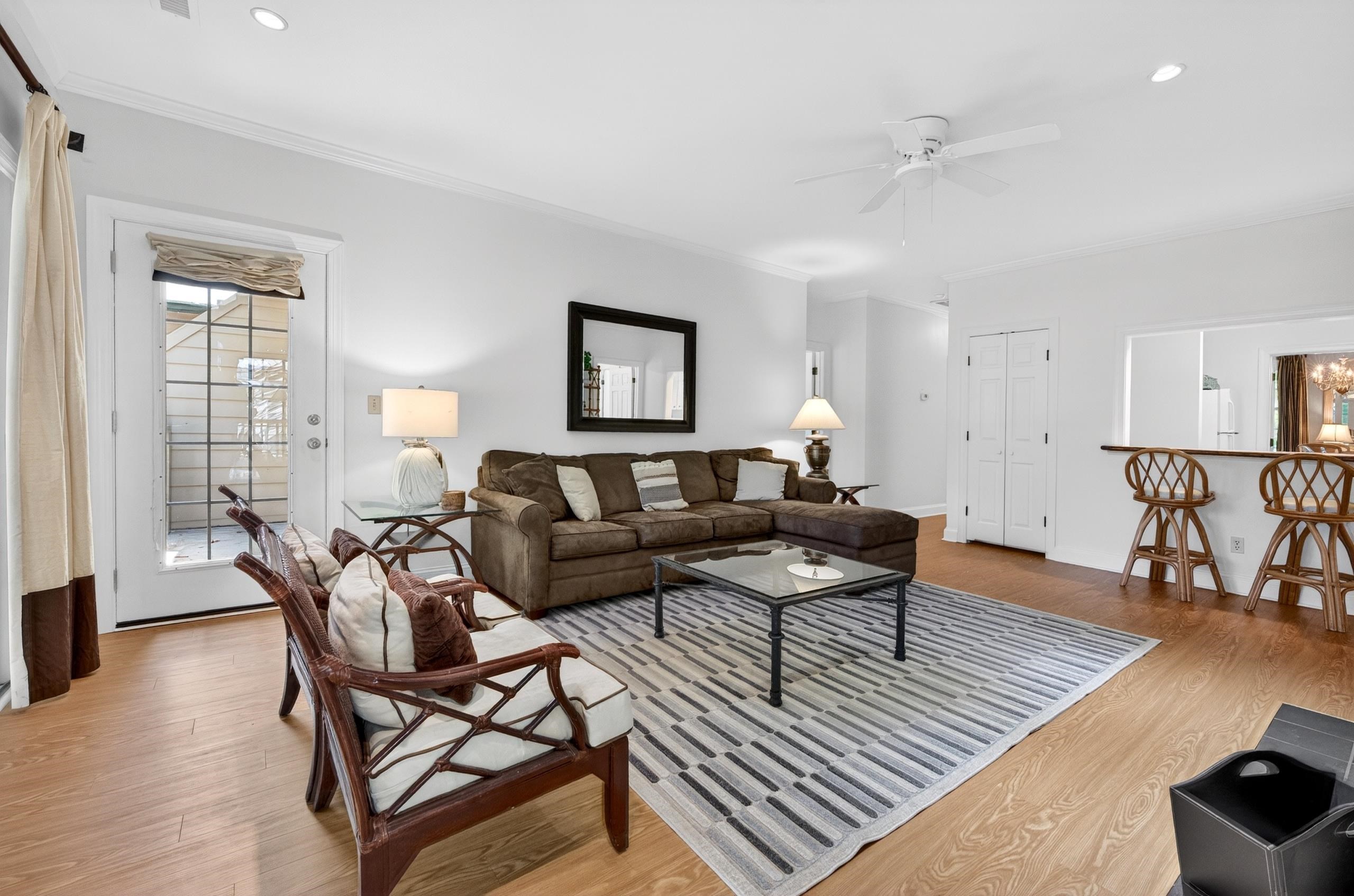 273-3 Golden Bear Dr. Unit: 3
