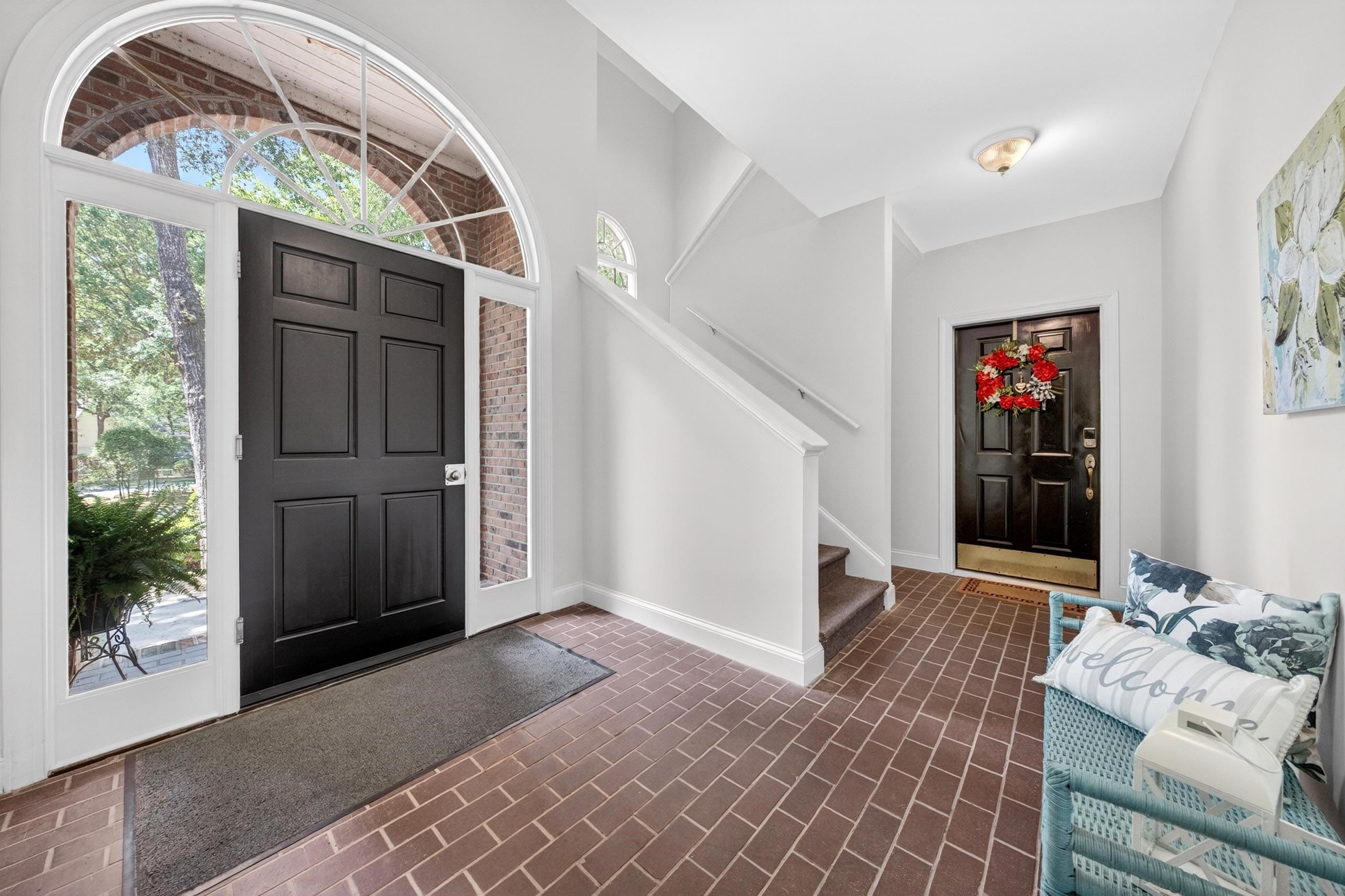 273-3 Golden Bear Dr. Unit: 3