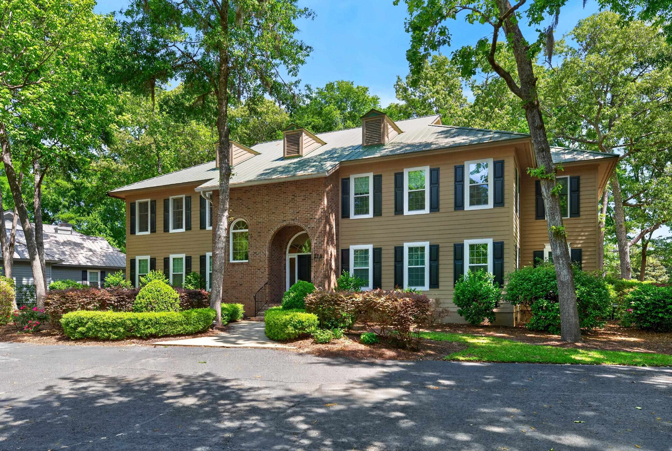 273-3 Golden Bear Dr. Unit: 3
